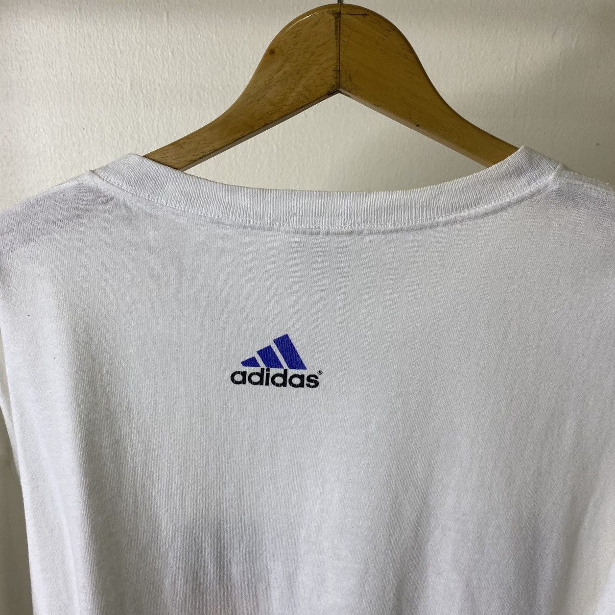 Adidas Vintage 1990s Adidas Big Logo Art Design T Shirt Size US XXL / EU 58 / 5 - 5 Thumbnail