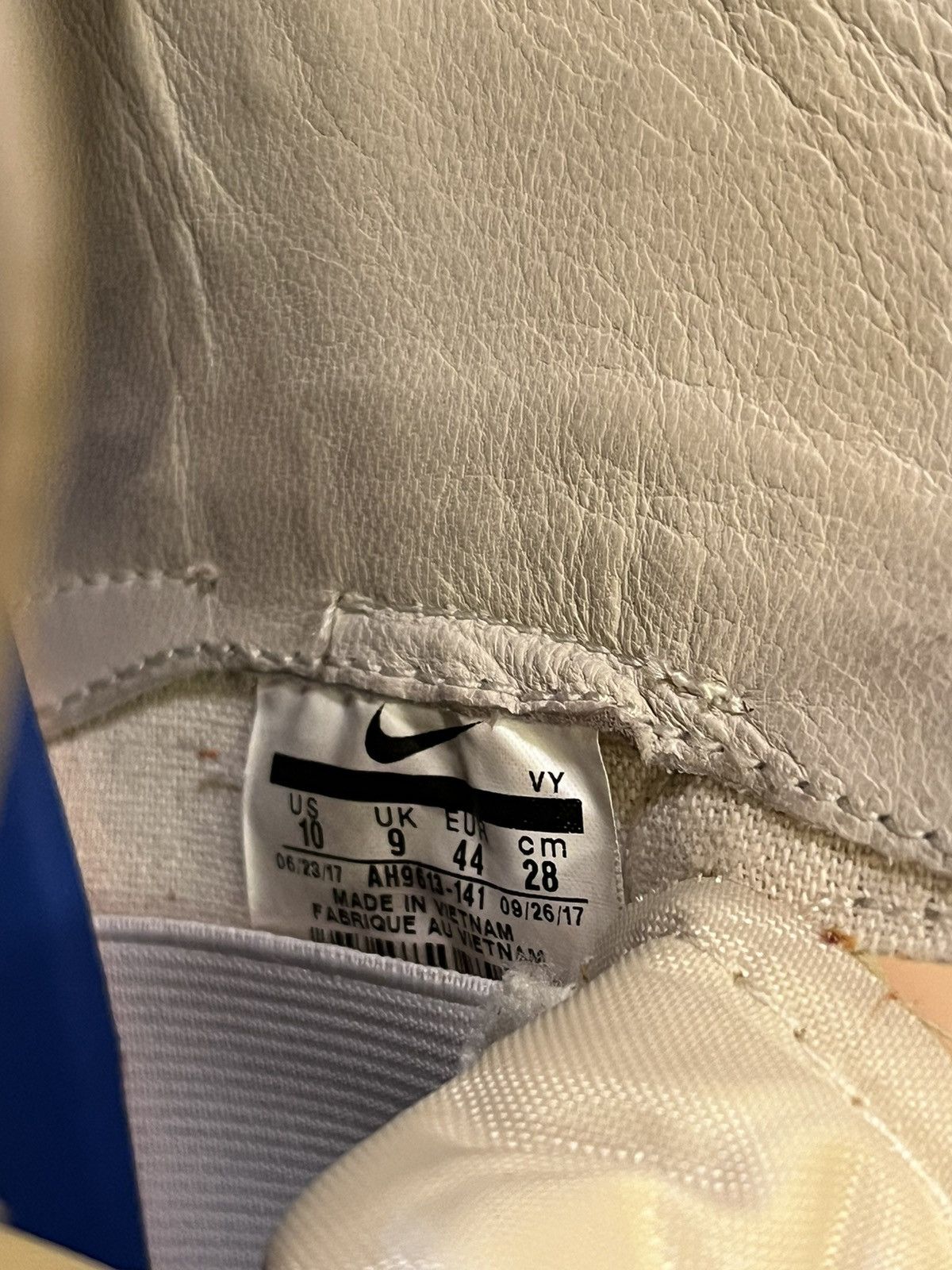 Nike × Soulland Nike Dunk Sb x Soulland high top white collab Size US 10 / EU 43 - 9 Thumbnail