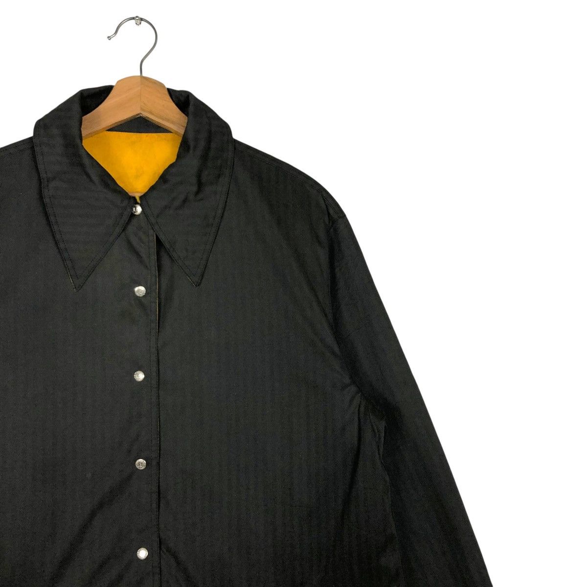 Fendi 🔥VINTAGE REVERSIBLE BUTTON JACKET FENDI MADE IN ITALY Size US M / EU 48-50 / 2 - 7 Thumbnail