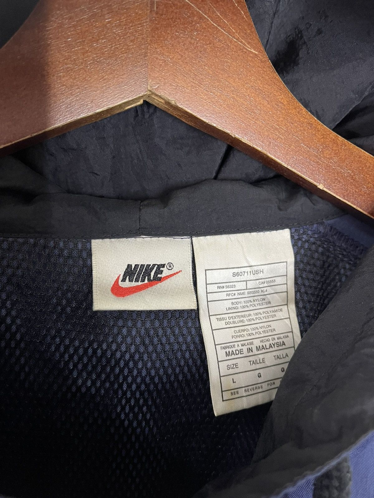 Vintage VTG 90’s NIKE CENTER LOGO LOLIFE HOODIES Size US L / EU 52-54 / 3 - 4 Thumbnail