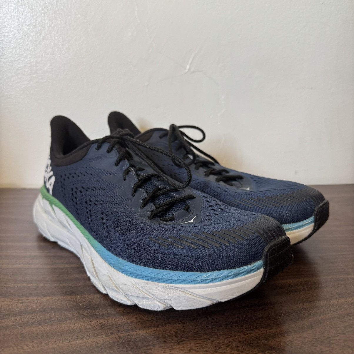 Hoka Hoka One One Clifton 7 in “Moonlit Ocean” Size US 12 / EU 45 - 1 Thumbnail