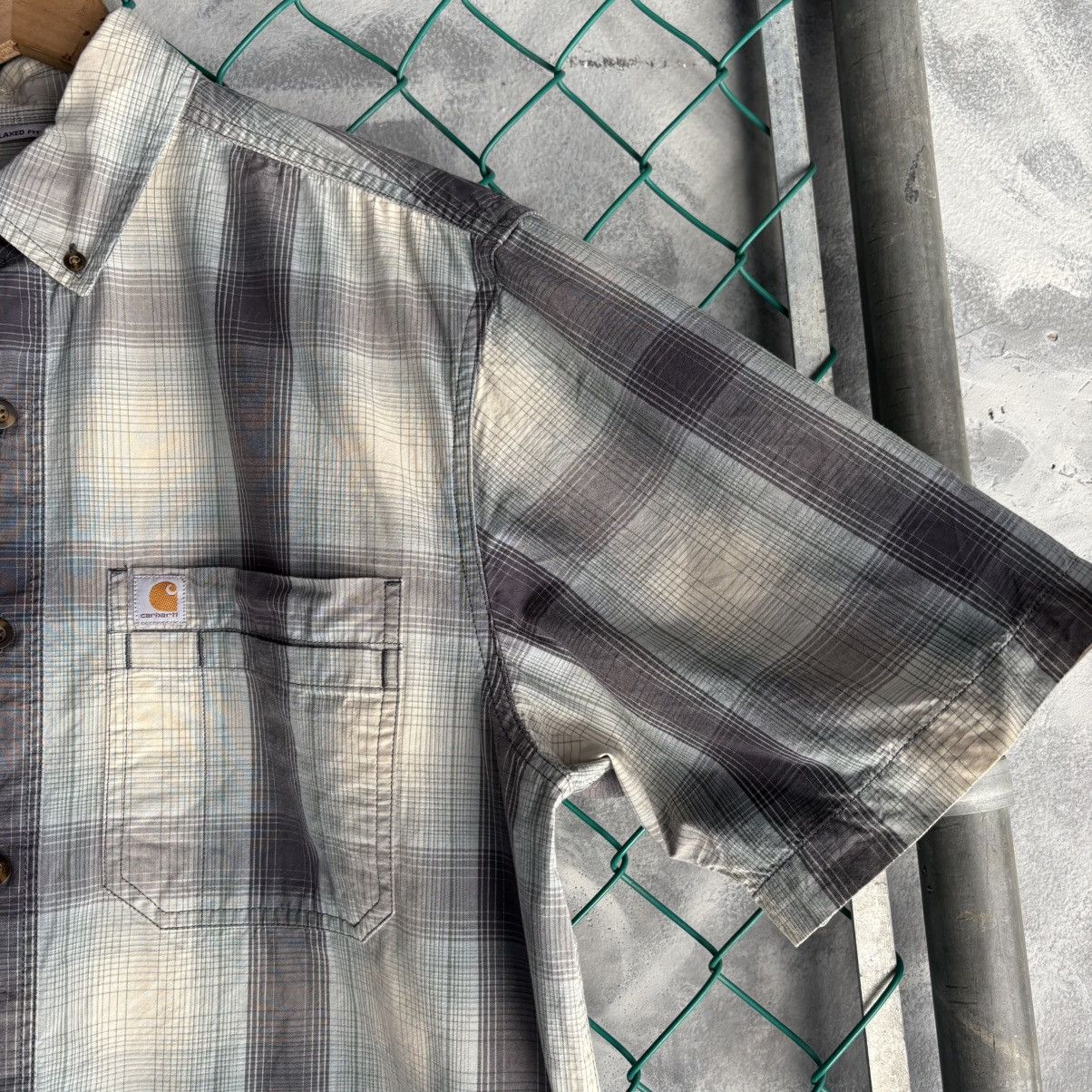 Carhartt Carhartt Men's Relaxed Fit Medium Short Sleeve Button Down Size US M / EU 48-50 / 2 - 4 Thumbnail