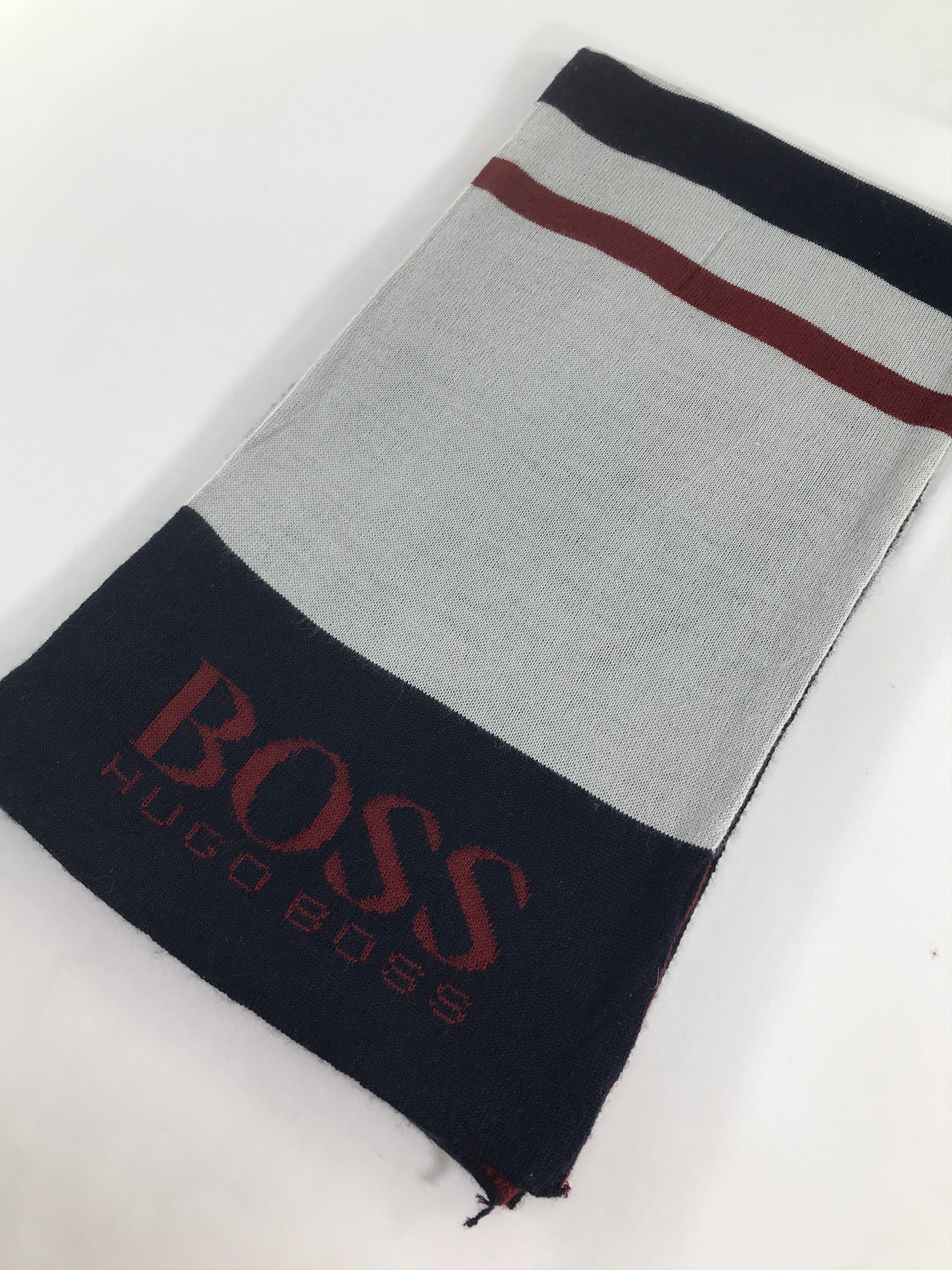 Hugo Boss Hugo Boss Wool Scarf Muffler V520 Size ONE SIZE - 3 Thumbnail