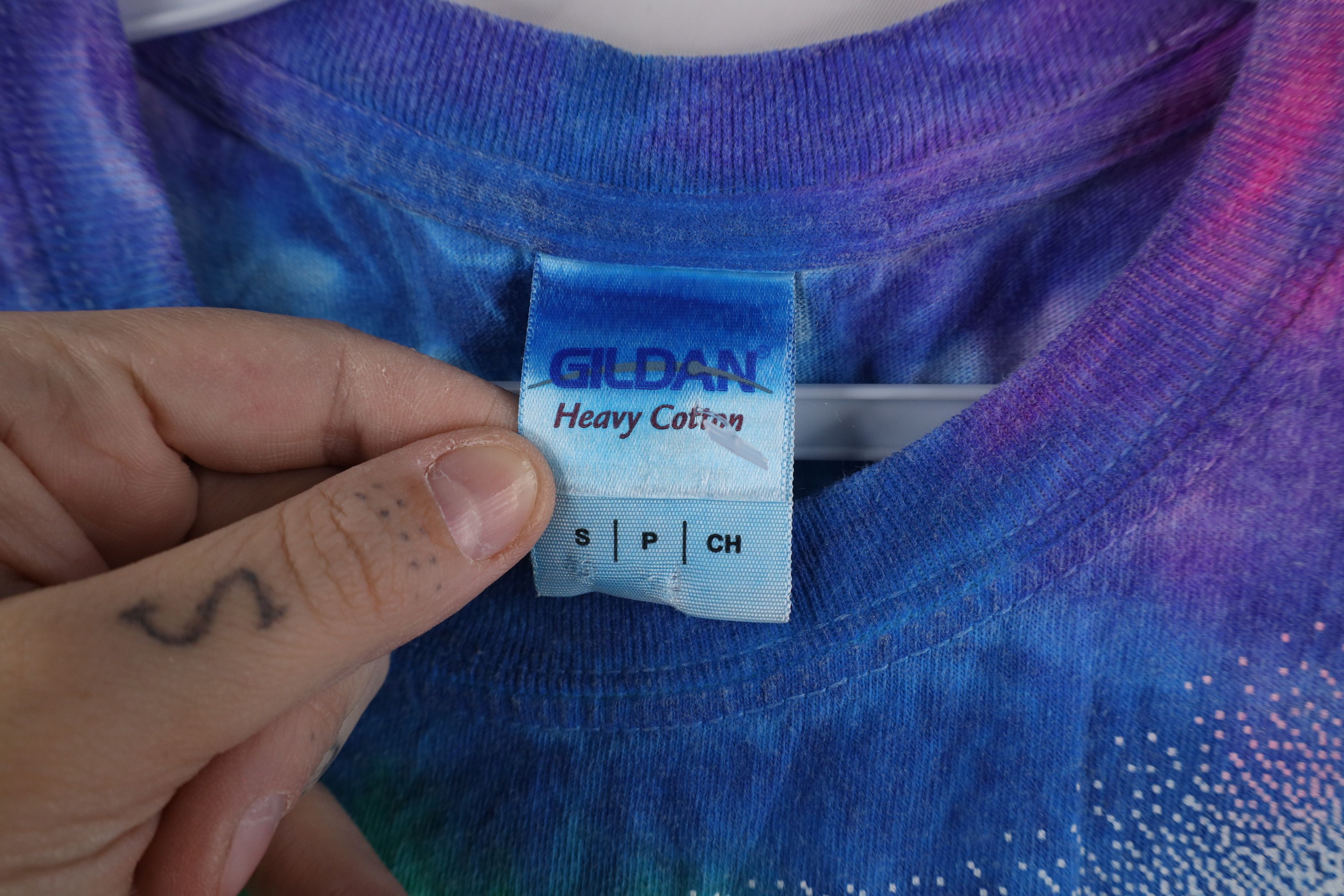 Vintage Vintage Y2K Cedar Point Out Snoopy Rainbow Tie Dye T-Shirt Size US S / EU 44-46 / 1 - 6 Thumbnail