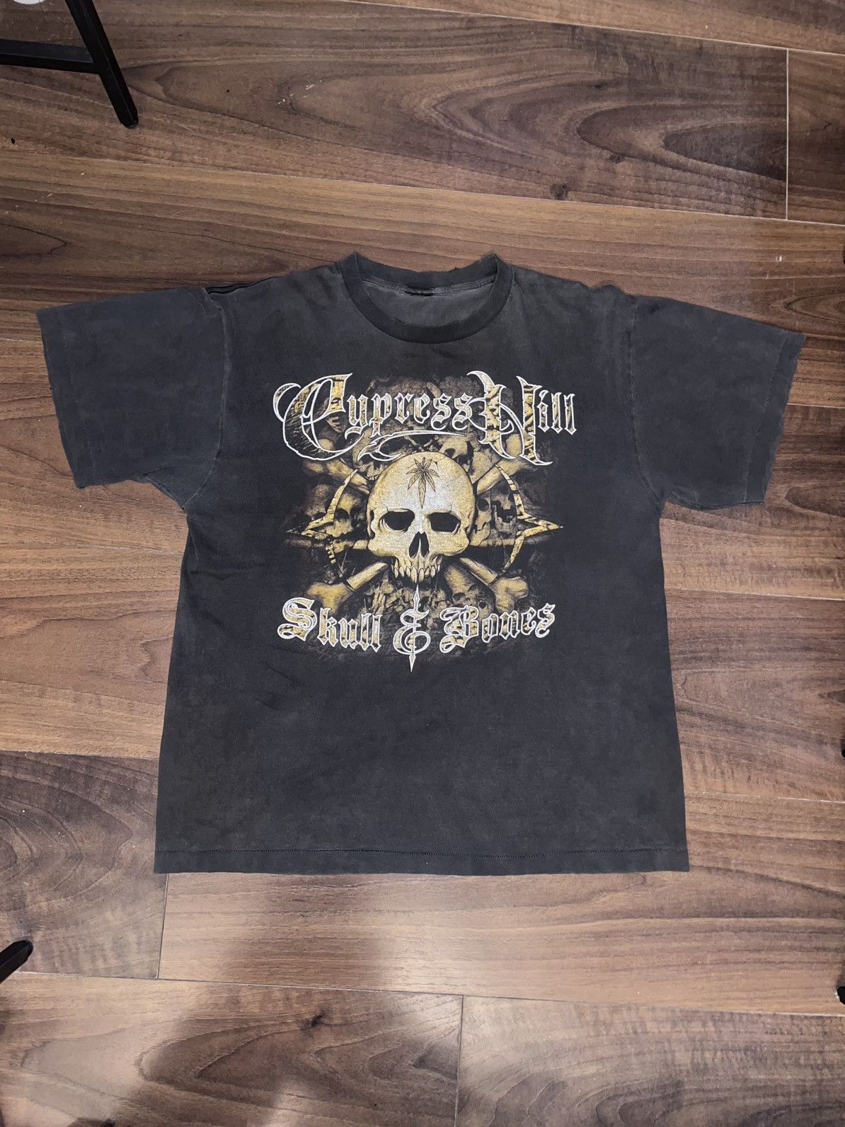 Vintage Cypress Hill Skull n Bones Tee Size US L / EU 52-54 / 3 - 1 Thumbnail