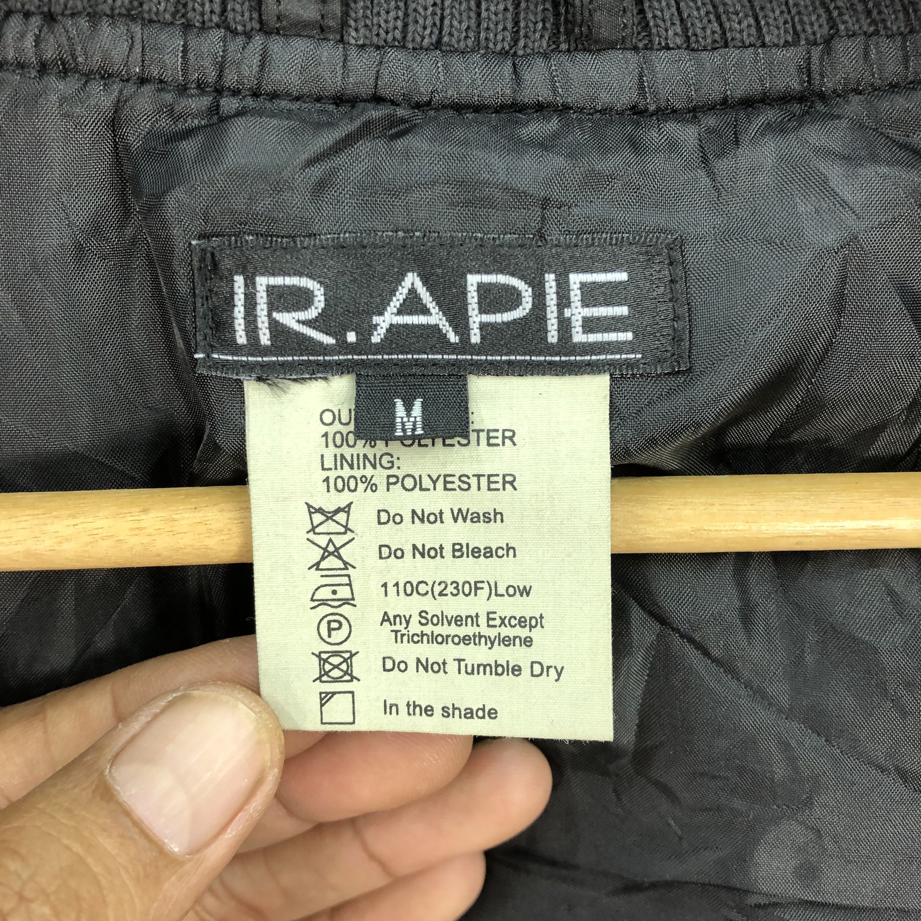 Japanese Brand Vintage IR Apie Windbreaker Hoodie Puffer Jackets Size US XL / EU 56 / 4 - 11 Thumbnail