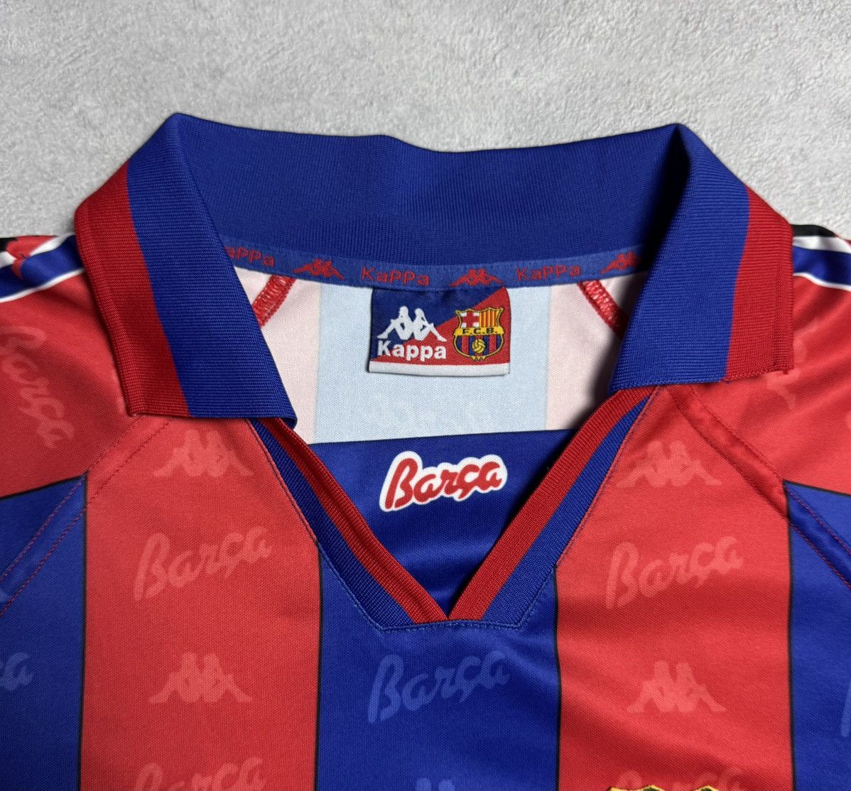 Other Barcelona 1995 1997 Home Football Shirt Soccer Jersey Size US XL / EU 56 / 4 - 12 Thumbnail