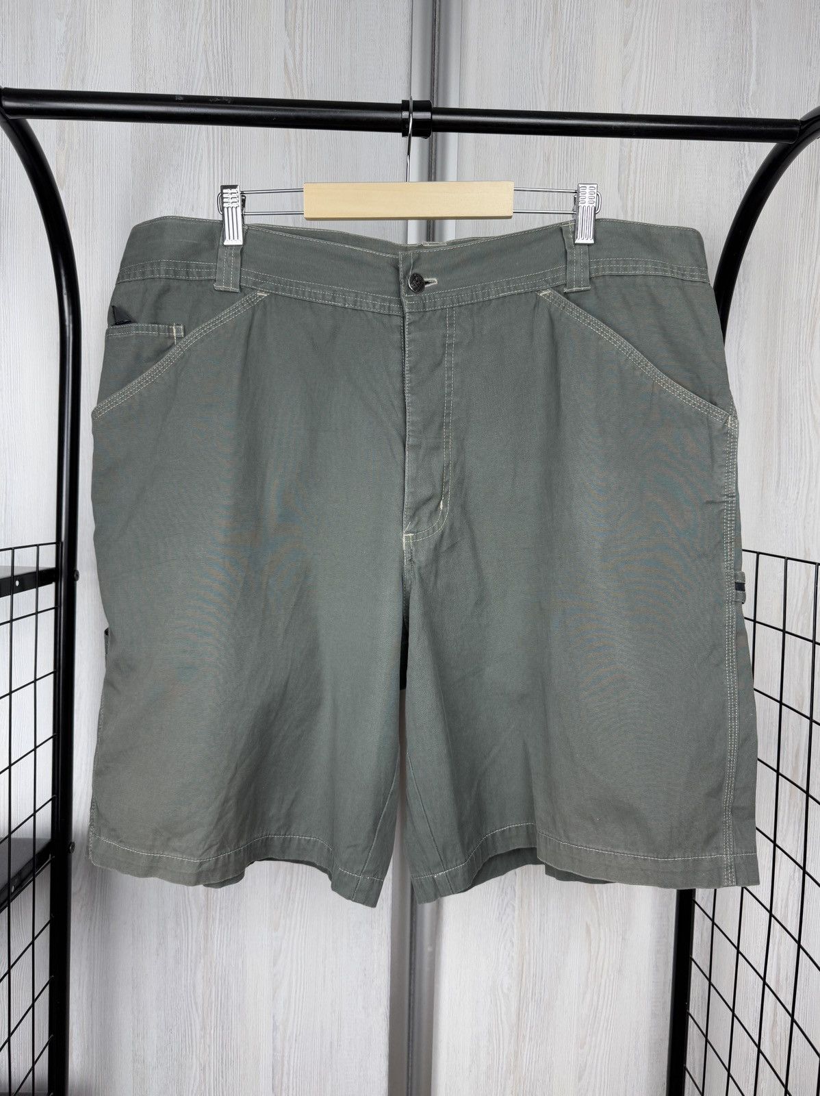 Nike ACG Nike ACG vintage carpenter cargo work shorts size 40 Size US 40 / EU 56 - 3 Thumbnail