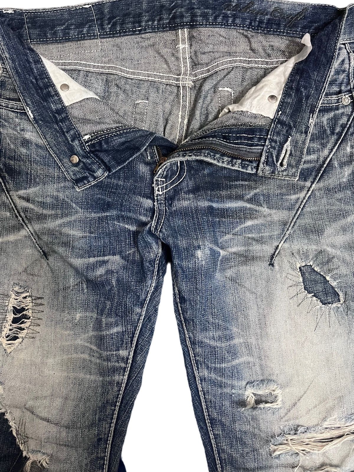 Japanese Brand × Vintage Vintage THRASHED Japanese Brand Distress Patches Style Jeans Size US 30 / EU 46 - 8 Thumbnail