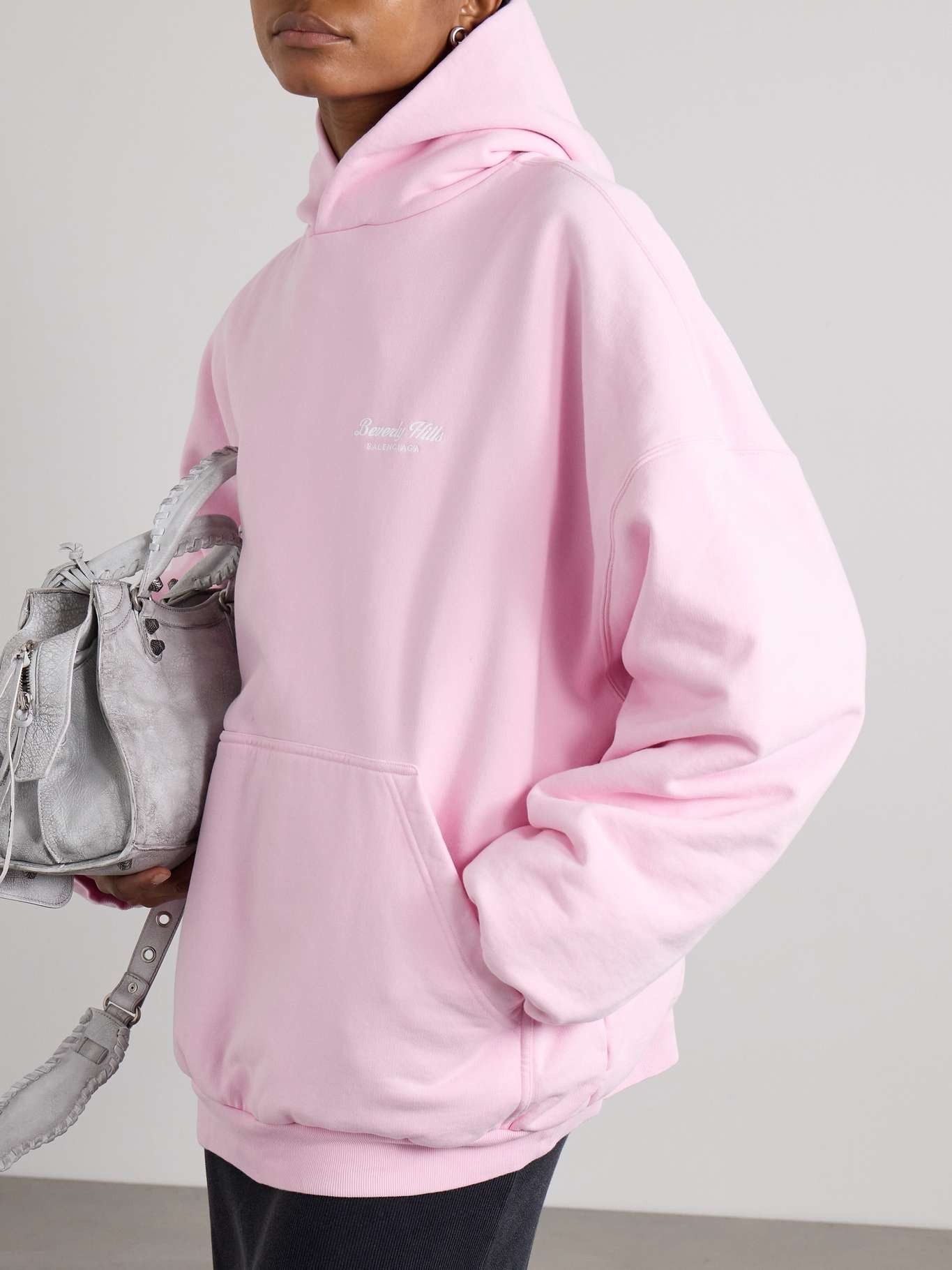Balenciaga o1tr1nto0226 Beverly Hills Hoodie Oversized in Pink Size S / US 4 / IT 40 - 3 Thumbnail