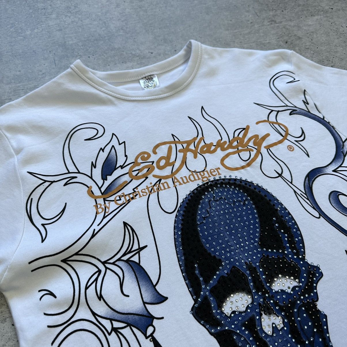 Other Ed Hardy Christian Audigier Y2K T-shirt White Women’s Size M Size M / US 6-8 / IT 42-44 - 7 Thumbnail