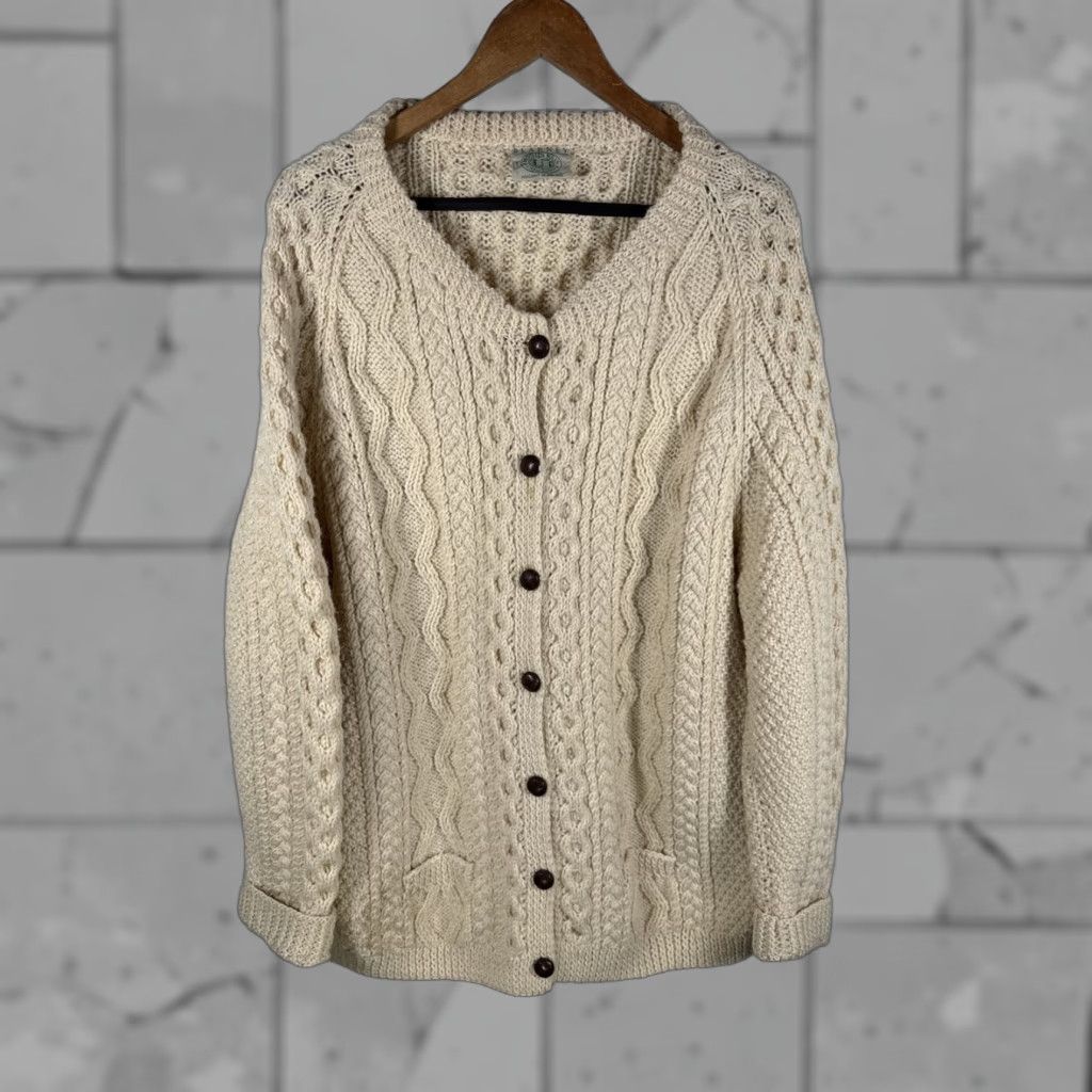 Vintage VINTAGE Blarney Sweater Fisherman Full Button Up Cardigan Knit Mens L Beige Wool Cable Knit Casual Outdoor 90s? Size US L / EU 52-54 / 3 - 1 Thumbnail