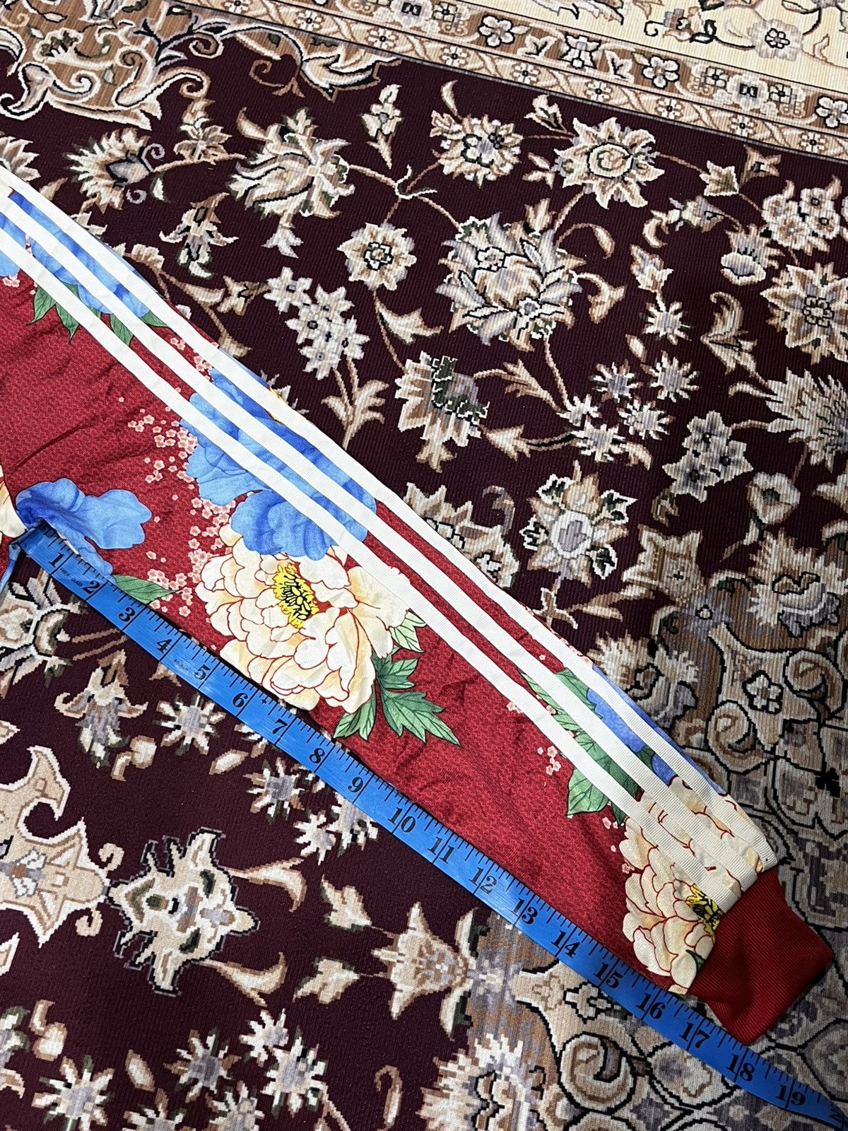Adidas 🔥 Rare Adidas Chita Floral Jacket Size M / US 6-8 / IT 42-44 - 22 Thumbnail