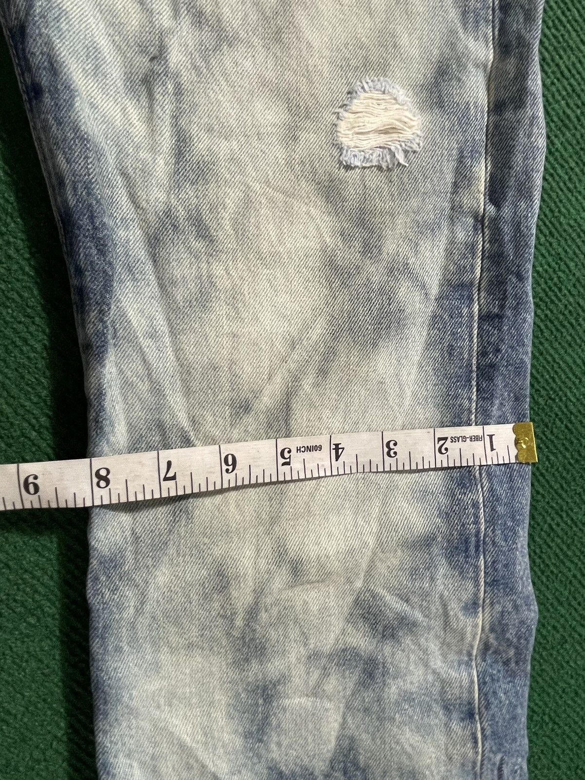 Levi's Rare Levis 501 Distressed Jeans Size US 33 - 13 Thumbnail