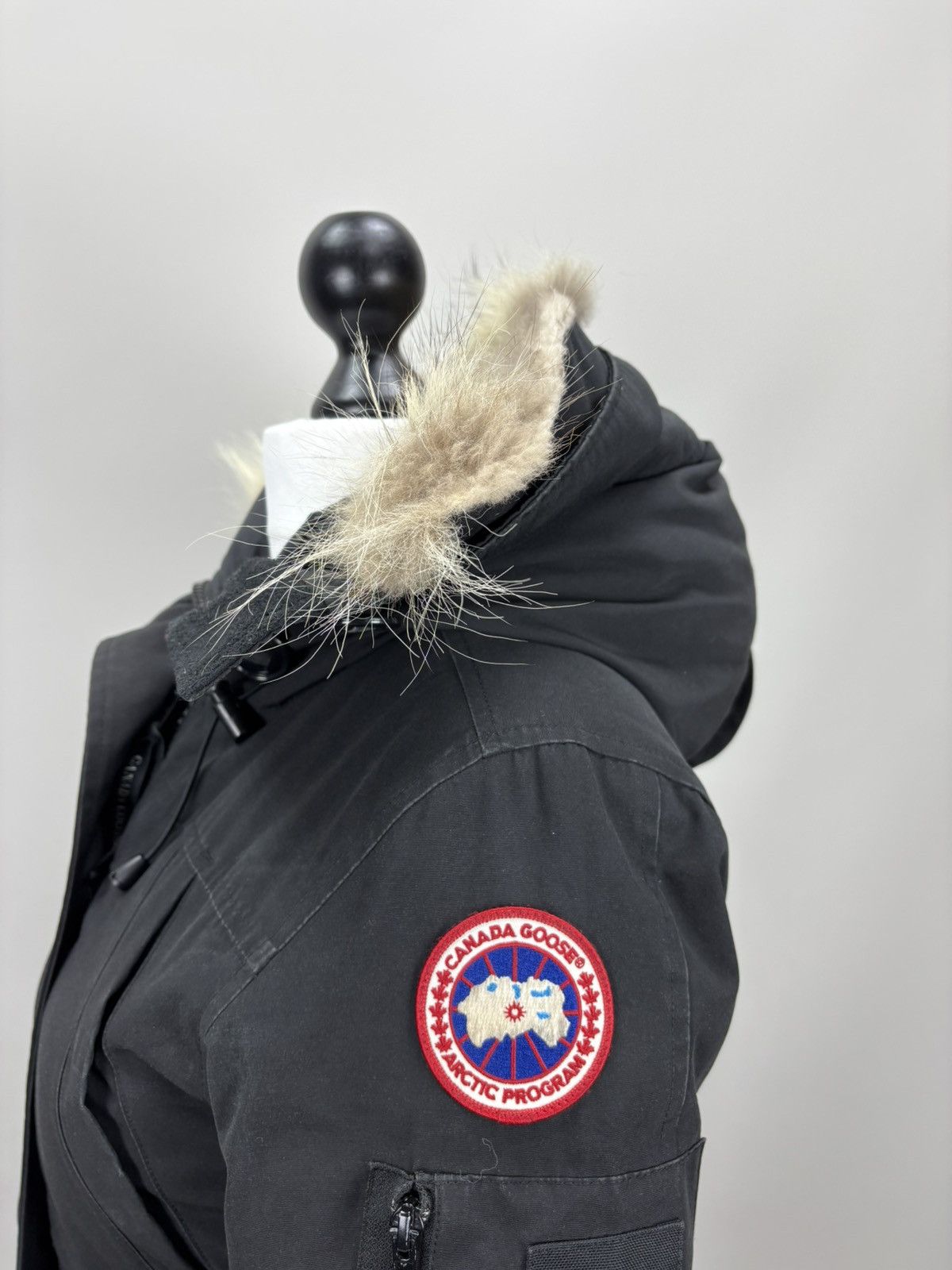 Canada Goose Womens parka Canada Goose Size XS Color Black Size XS / US 0-2 / IT 36-38 - 13 Thumbnail