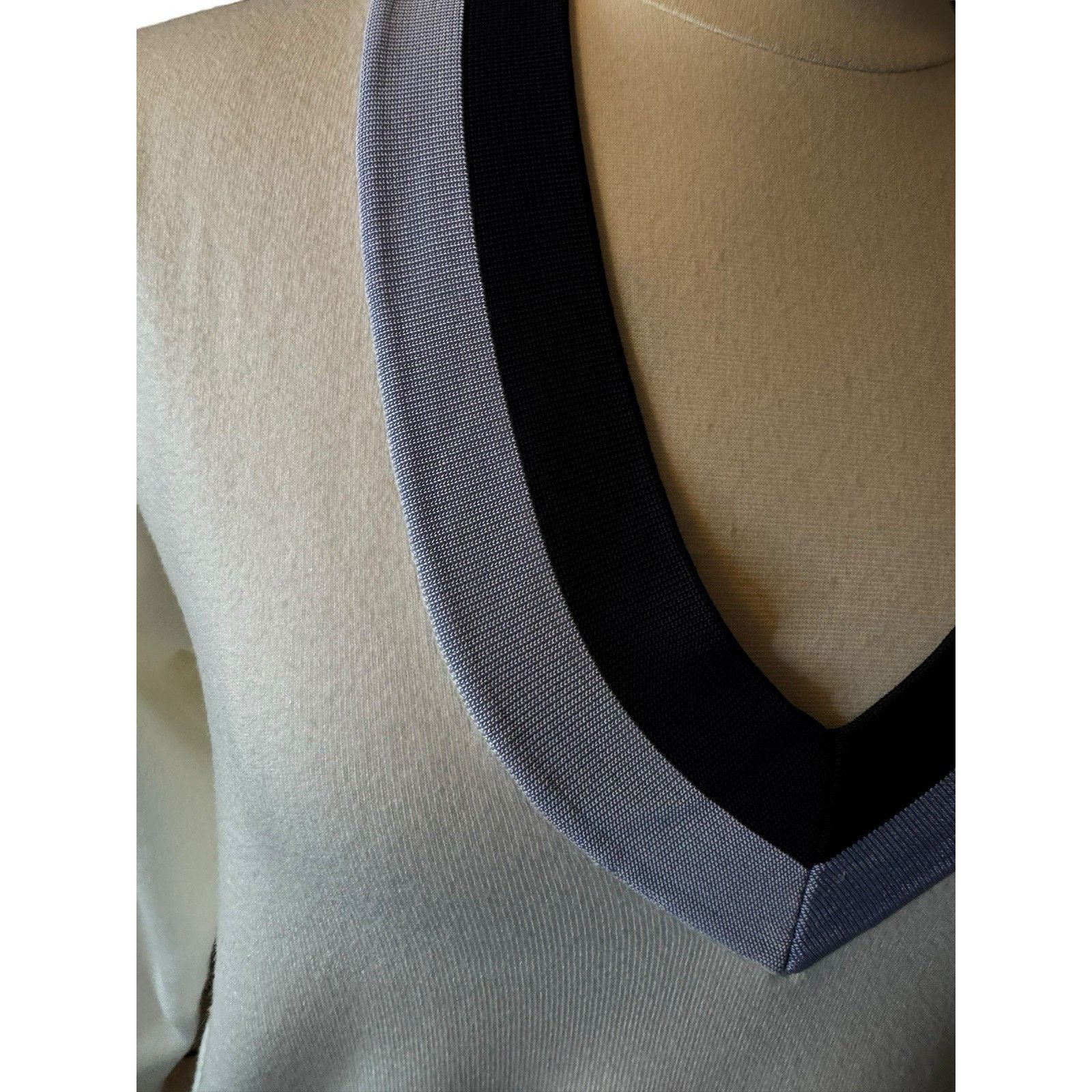 Mango Mango NEW V Neck Varsity Sweater Pullover Cream and Blue Size M / US 6-8 / IT 42-44 - 8 Thumbnail