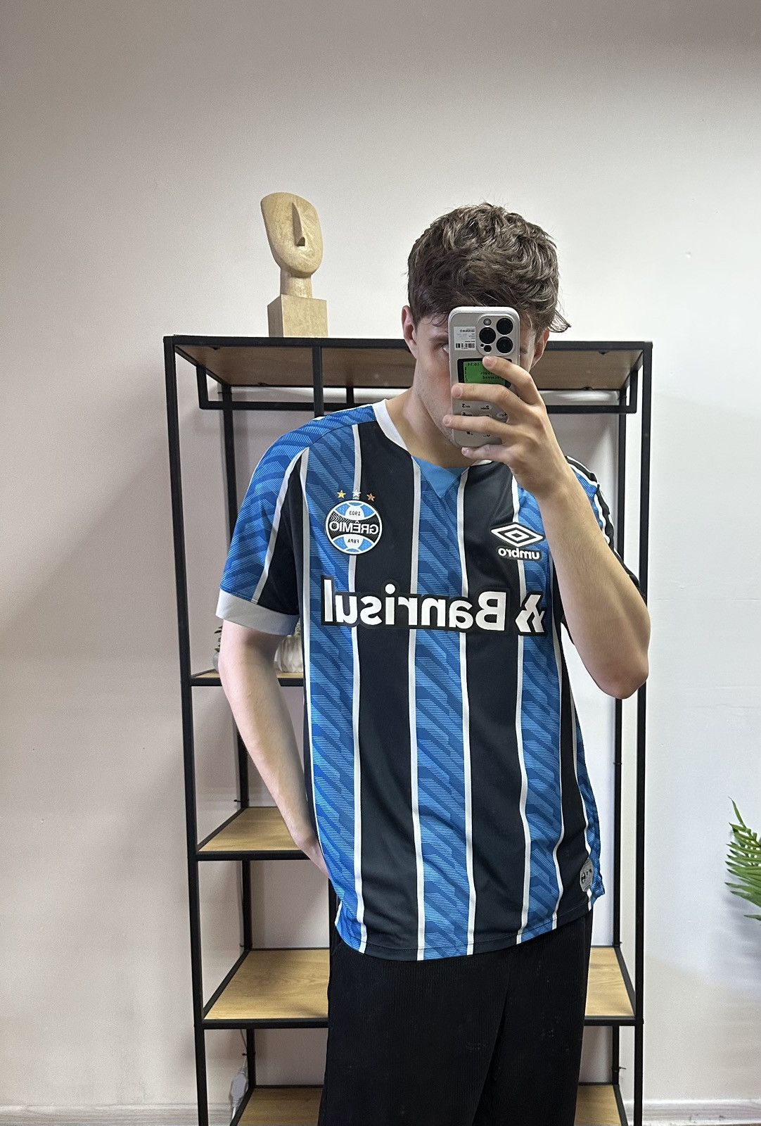 Umbro Gremio 2020-21 Umbro Home Football Jersey Shirt Soccer Men’s Size US XL / EU 56 / 4 - 25 Thumbnail