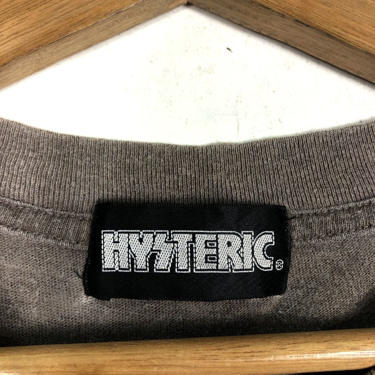 Hysteric Glamour 🔥Hysteric Glamour T-Shirt Short Sleeve Leopard Overprint Size US S / EU 44-46 / 1 - 12 Thumbnail