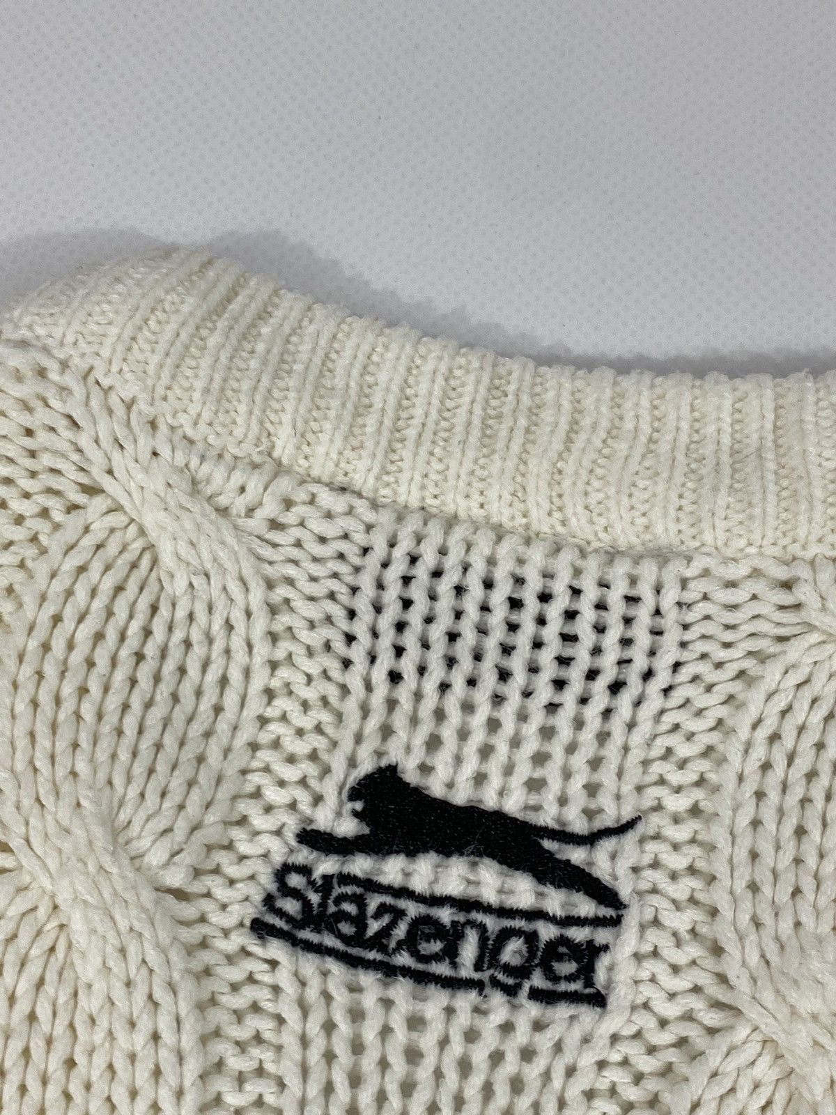Vintage 🔥LASTDROP🔥 Slazenger Cozy Cable Knit School Vest Sweater Size S / US 4 / IT 40 - 10 Thumbnail