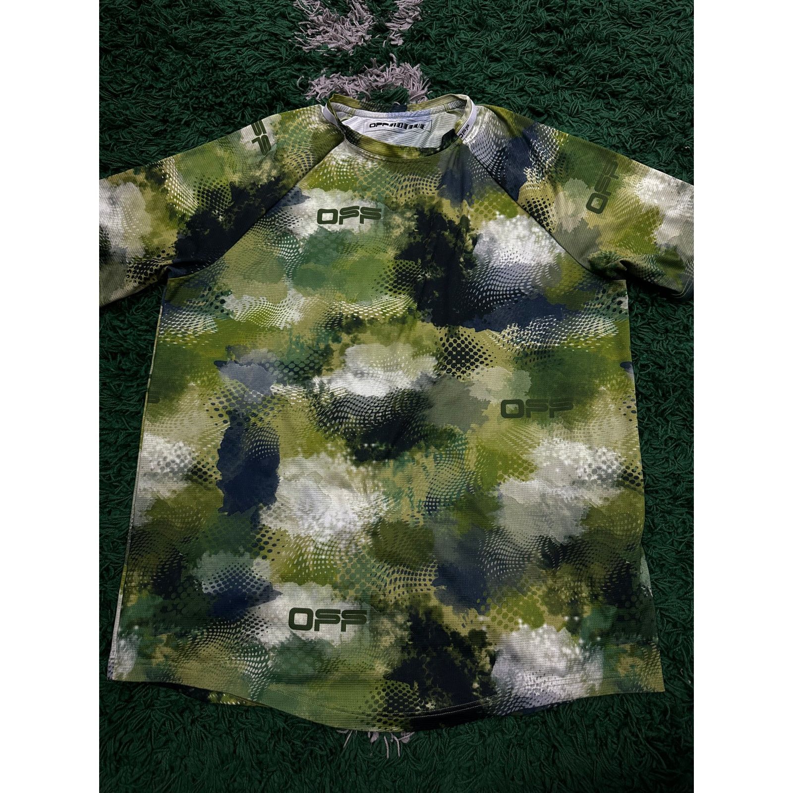 Off-White Off White Mesh Tee Green Used XL Size US XL / EU 56 / 4 - 1 Thumbnail