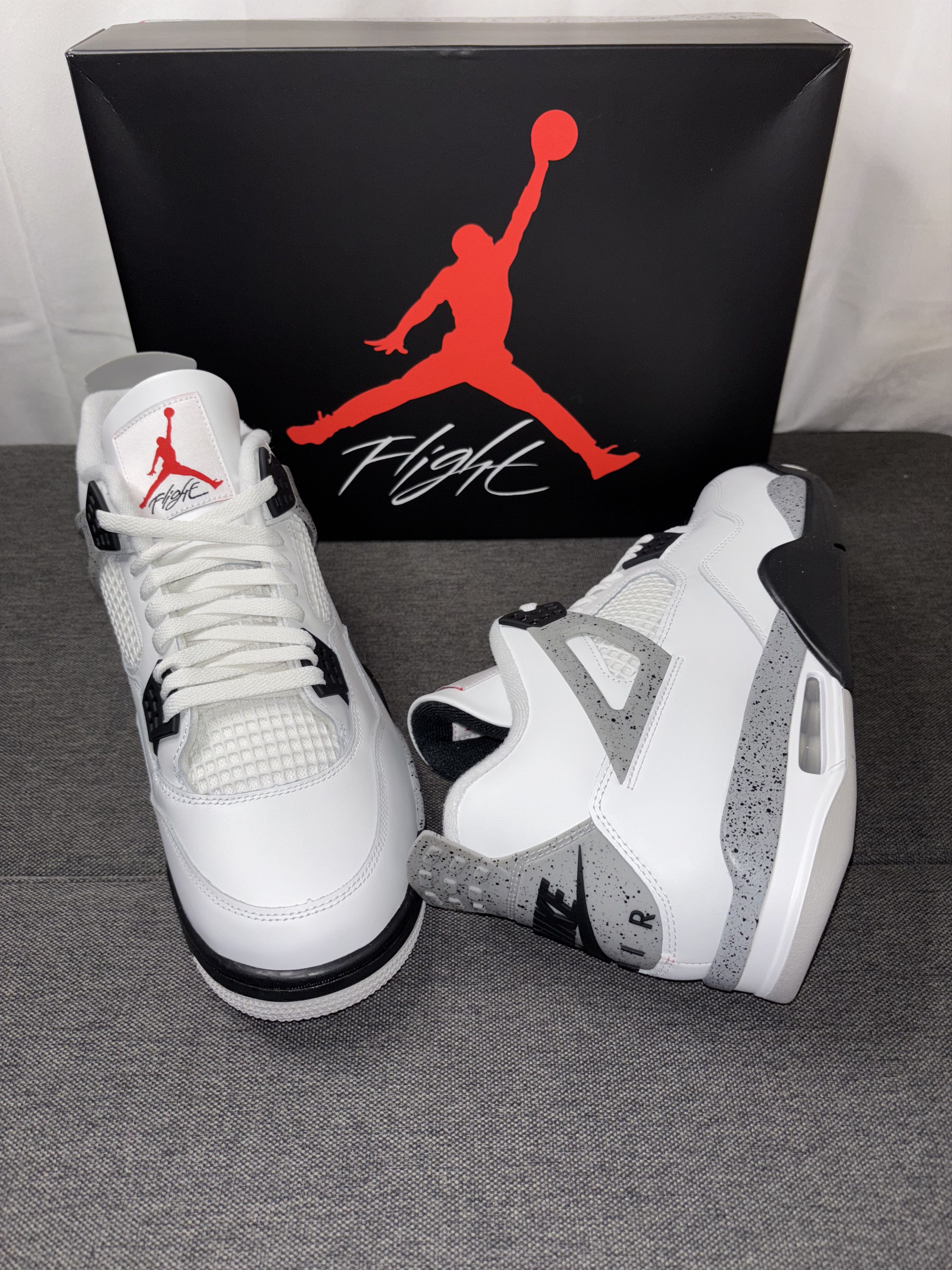 Jordan Brand Nike Air Jordan 4 Retro White Cement (2025) 13 FV5029-100 Size US 13 / EU 46 - 14 Thumbnail