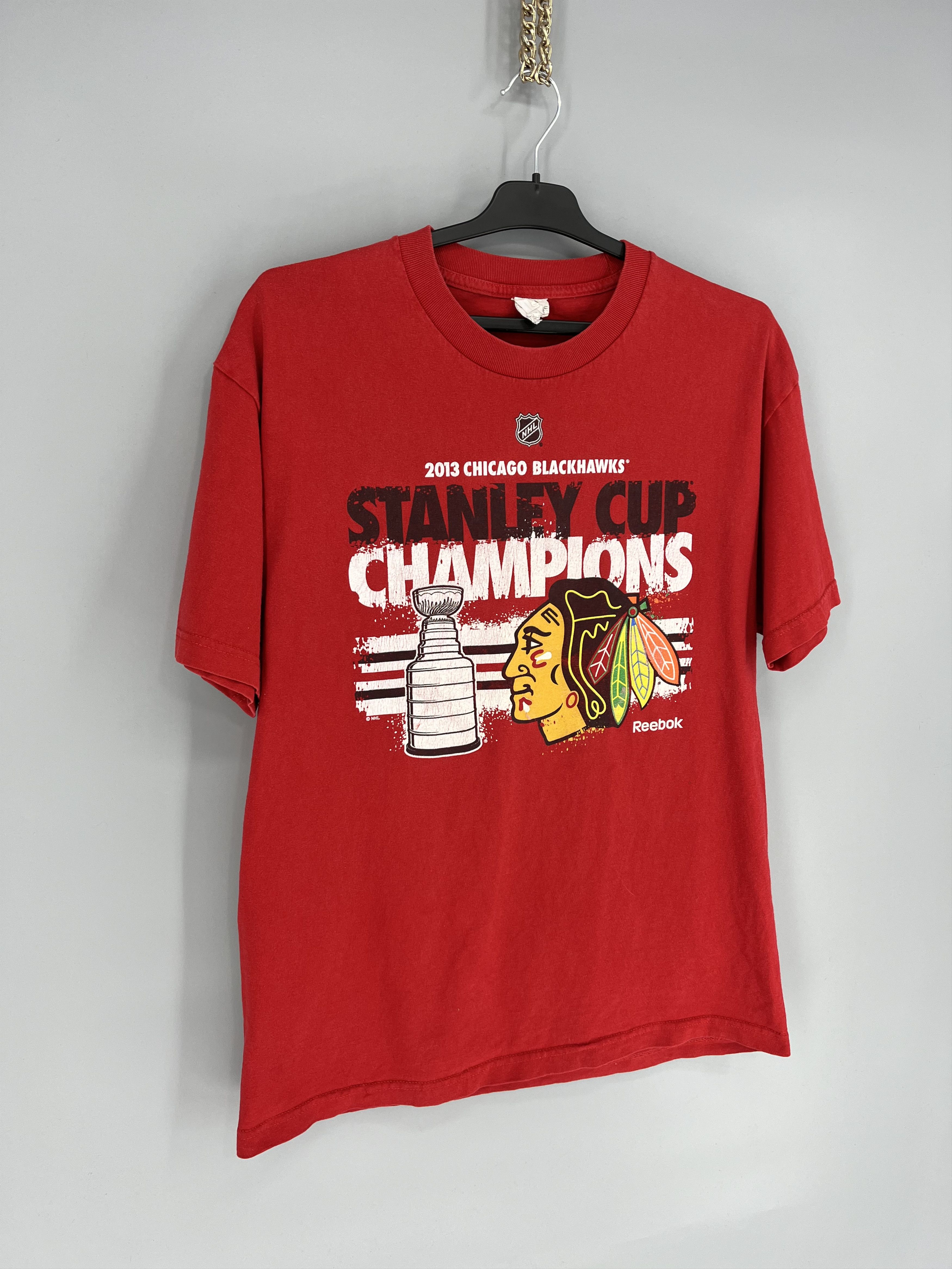NHL Reebok Chicago Blackhawks Hockey 2013 Stanley Cup Champions Size US L / EU 52-54 / 3 - 2 Thumbnail