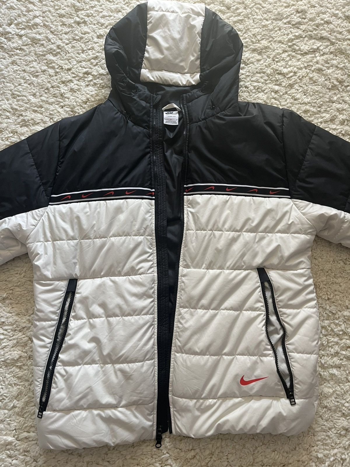 Nike Nike puffer jacket Size US L / EU 52-54 / 3 - 2 Thumbnail