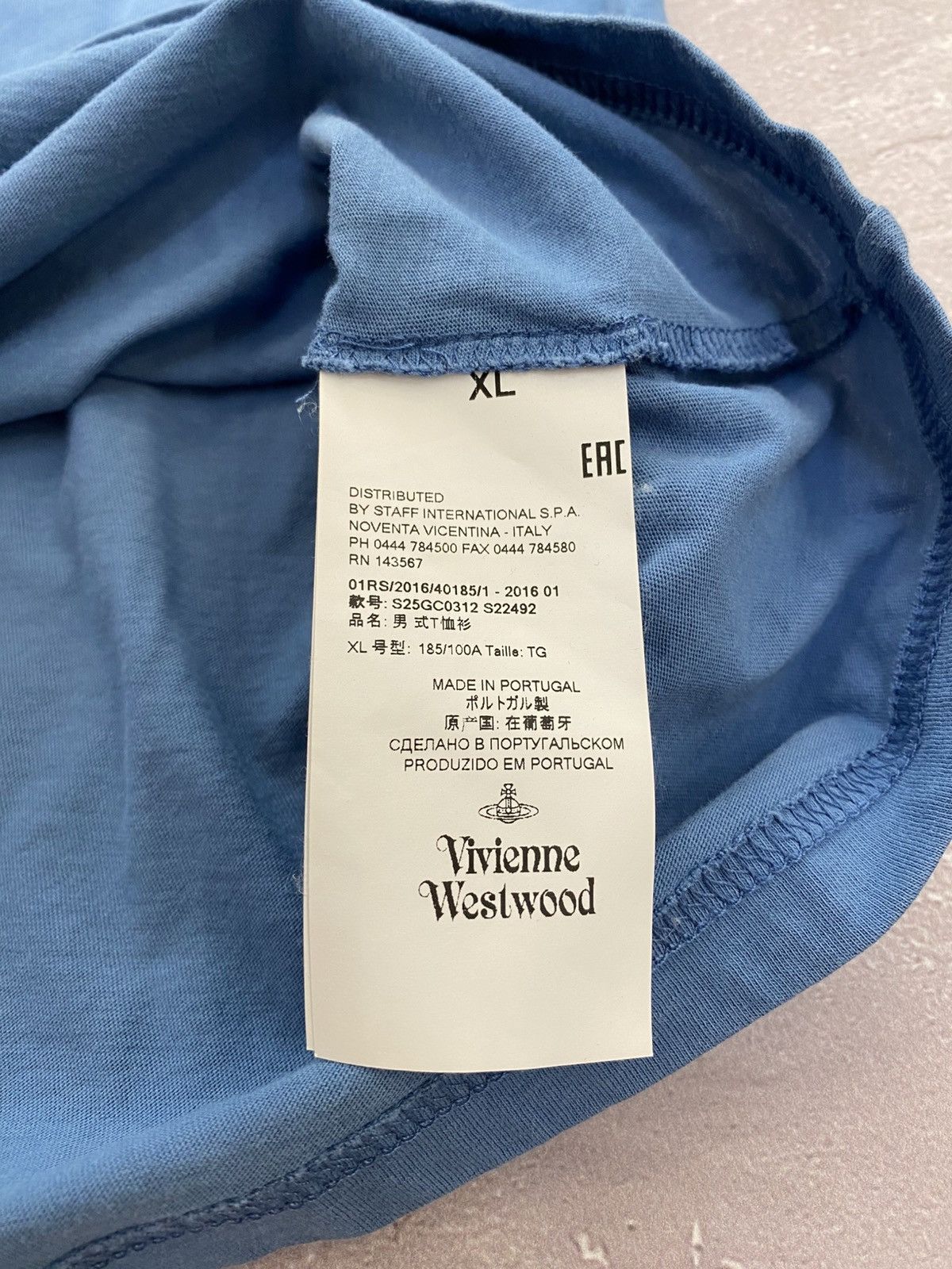 Vivienne Westwood Vintage Vivienne Westwood Man T-Shirt Y2K Luxury Designer Size US S / EU 44-46 / 1 - 8 Thumbnail