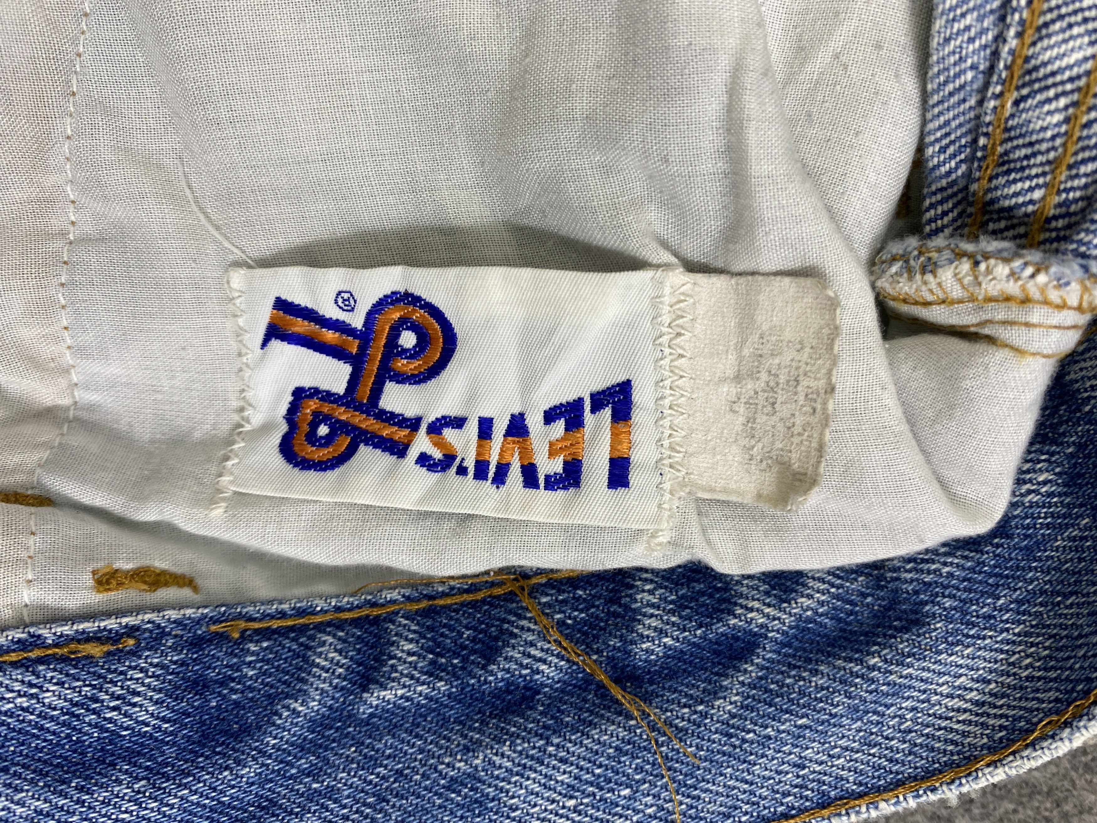 If Six Was Nine Vintage Levi's Orange Tab Light Blue Flare 33x30.5-JN3377 Size US 33 - 9 Thumbnail