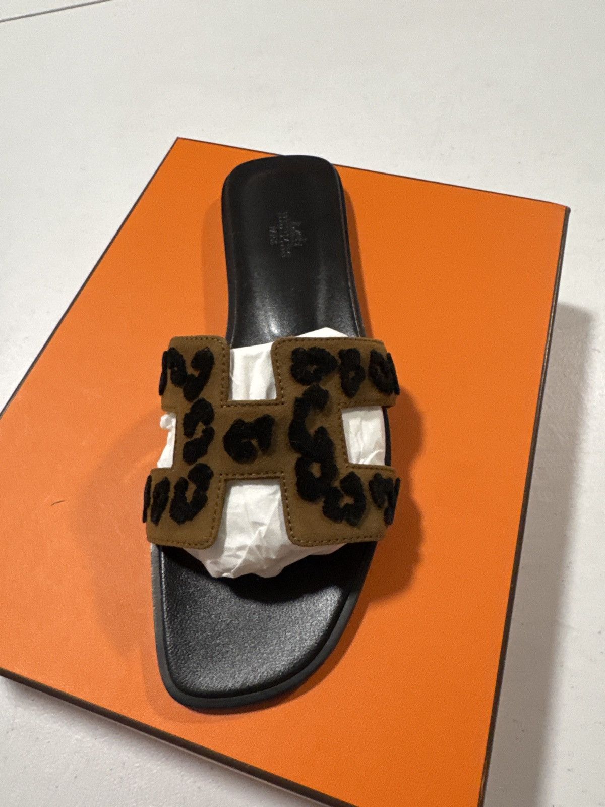Hermes Hermes leopard Oran sandal 40 Size US 10 / IT 40 - 1 Thumbnail