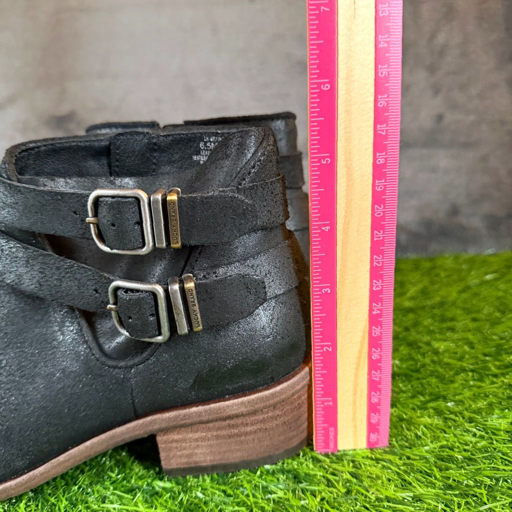 Lucky Brand Lucky Brand Black Metallic Leather Ankle Bootie Womens 6.5M Buckle Zip Block Heel 4.5" Shaft Moto Western Casual Workwear Size US 7 / IT 37 - 6 Thumbnail