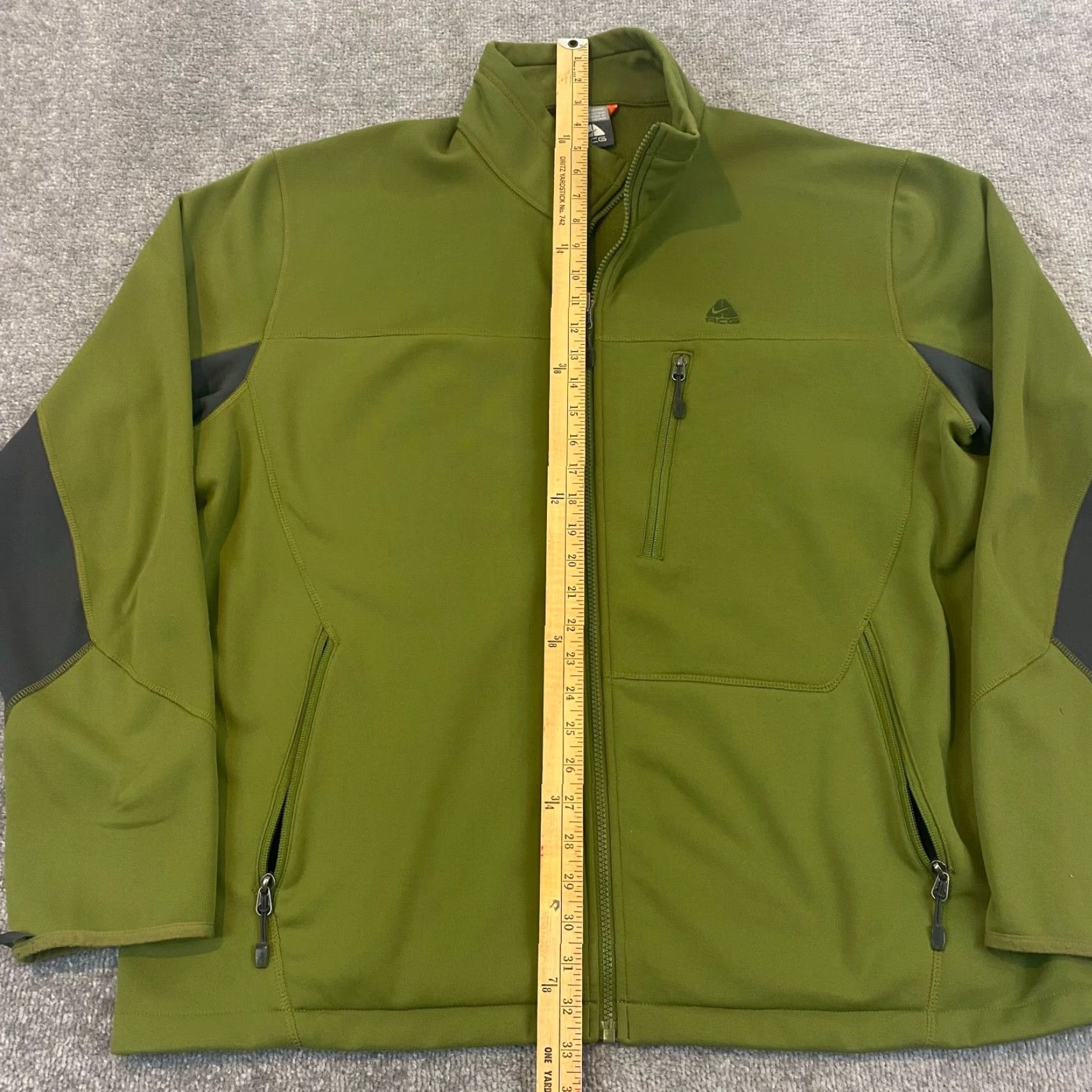 Nike NIKE ACG Jacket Mens 2XL Green Full Zip Track Softshell Therma Outdoor Hike VTG Size US XXL / EU 58 / 5 - 6 Thumbnail
