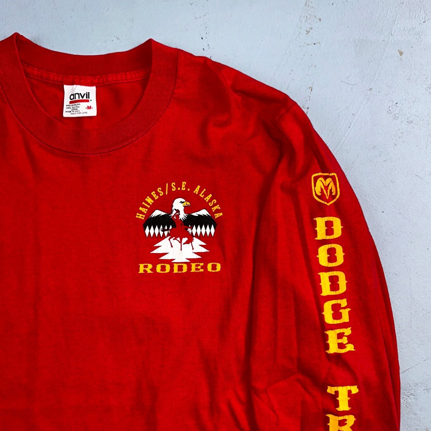 Anvil VINTAGE Anvil T-Shirt USA Red Long Sleeve Crew Neck Car Graphic 90s Size US M / EU 48-50 / 2 - 2 Thumbnail