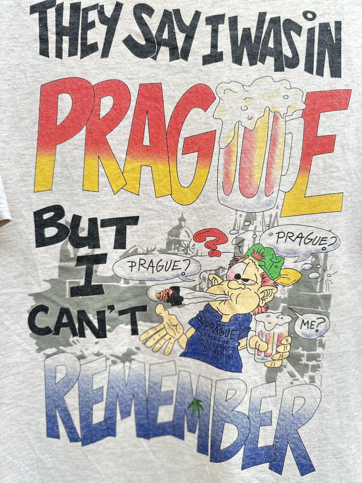 Fruit Of The Loom × Vintage Vintage Prague Parody Tourist Sun Faded Size US XXL / EU 58 / 5 - 2 Thumbnail