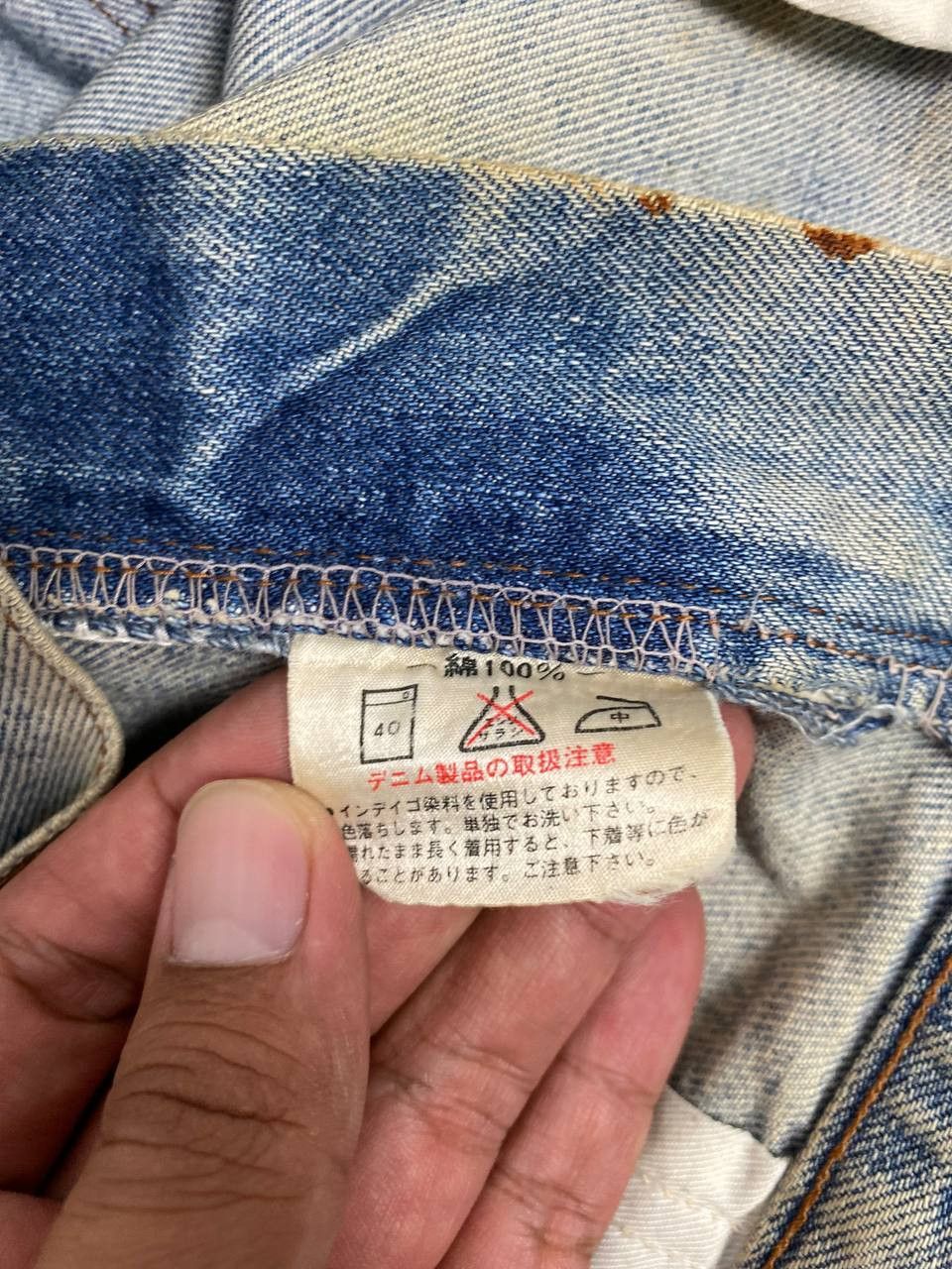 Wrangler vintage wrangler lightwash distressed denim Size US 34 / EU 50 - 15 Thumbnail