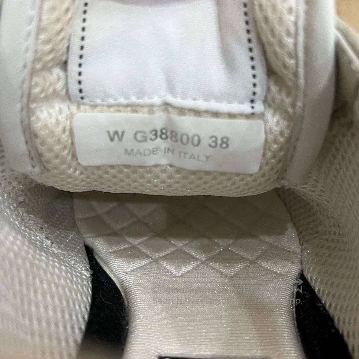 Chanel Chanel Women's Sneakers. Size US 7 / IT 37 - 6 Thumbnail