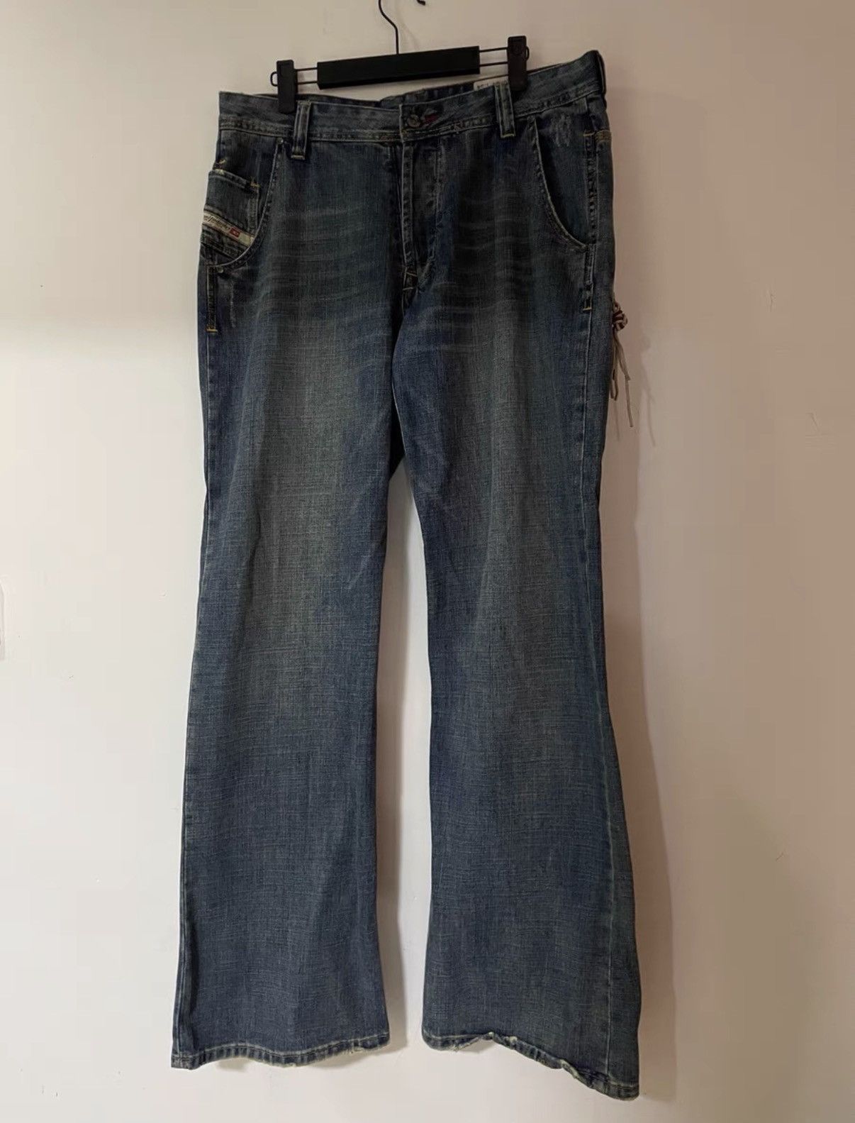 Diesel Diesel Distressed Relaxed Wide-Leg Denim Jeans Size US 34 / EU 50 - 1 Thumbnail