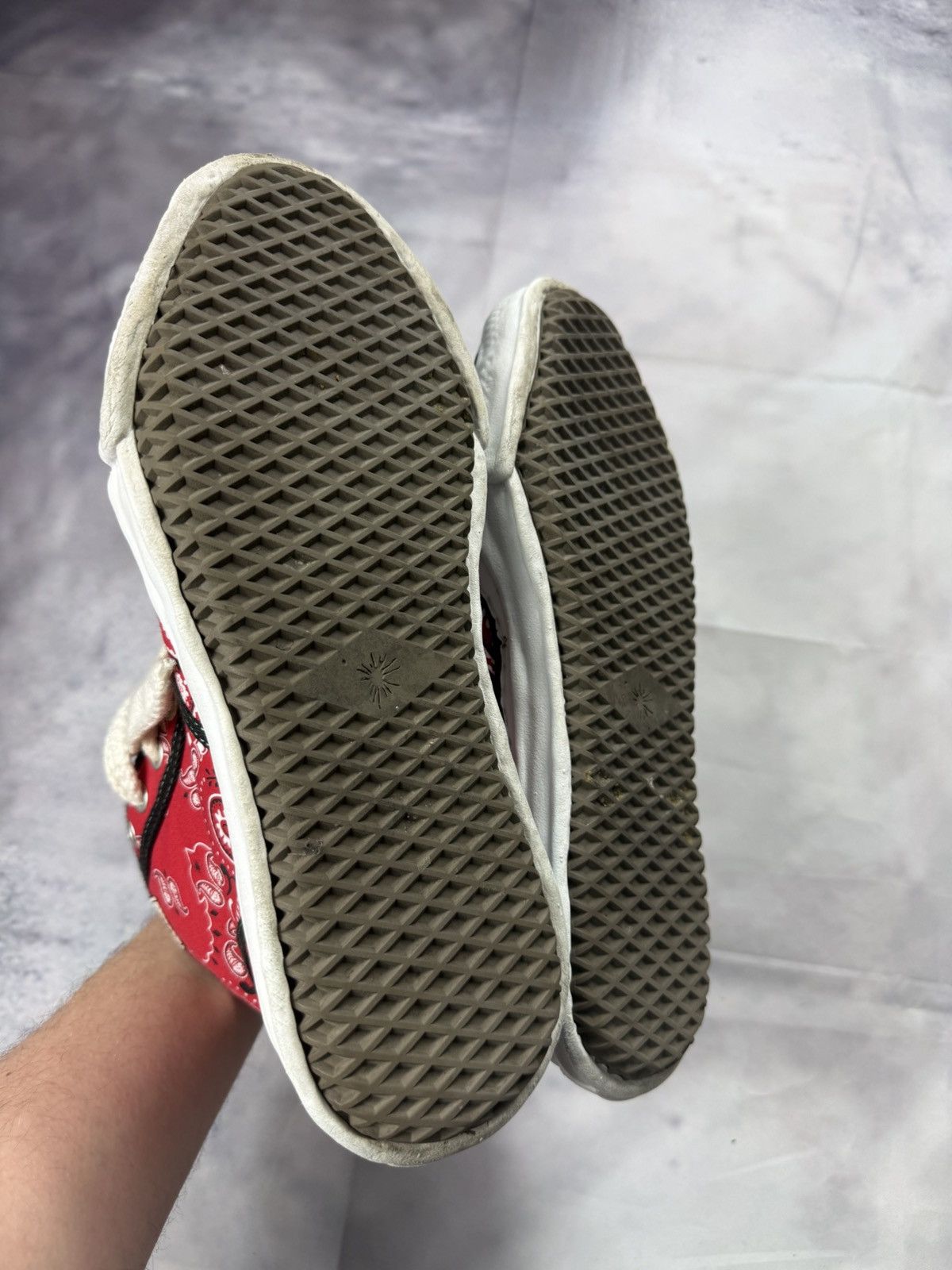Maison MIHARA YASUHIRO Maison Mihara Yasuhiro MMY Peterson Hi bandana red print Size US 11 / EU 44 - 9 Thumbnail