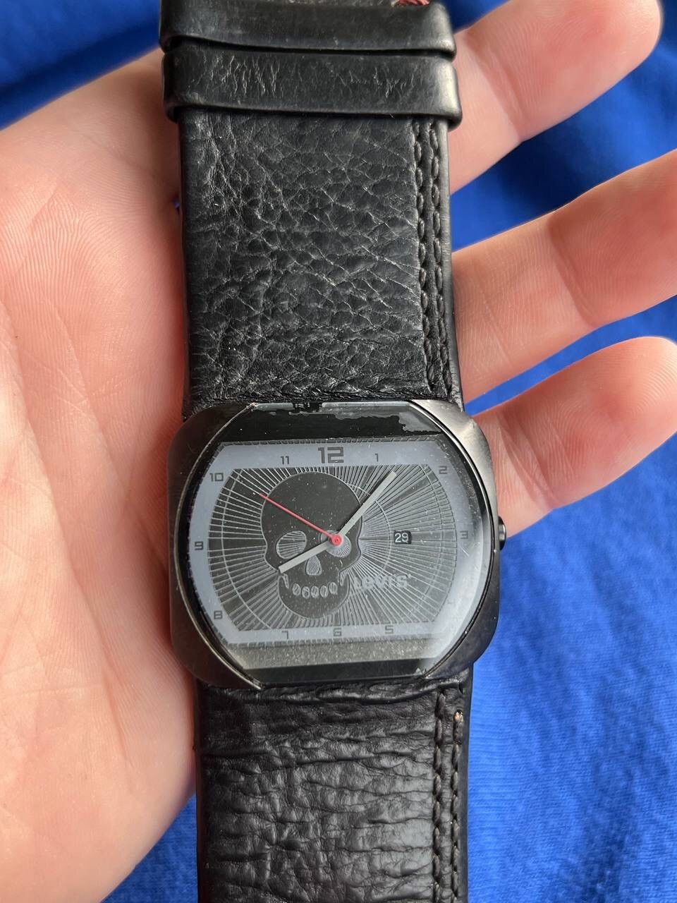 Levi's Vintage Levis Japanese style Futuristic Skull Dial Watch Y2K Size ONE SIZE - 5 Thumbnail