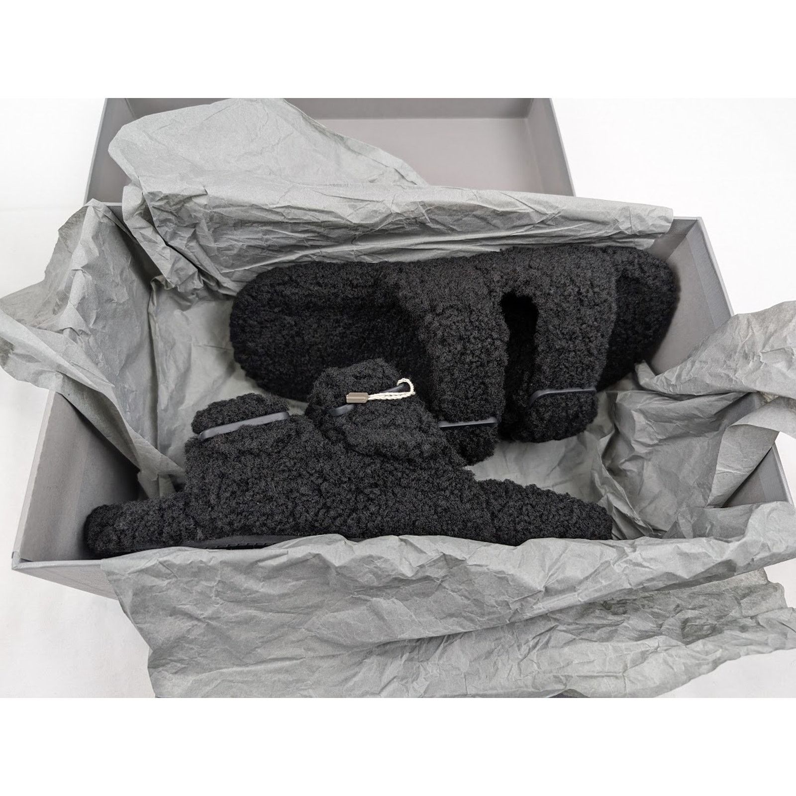 Balenciaga o1rshd1 Furry Shearling Mallorca Sandals in Black Size US 9 / EU 42 - 22 Thumbnail