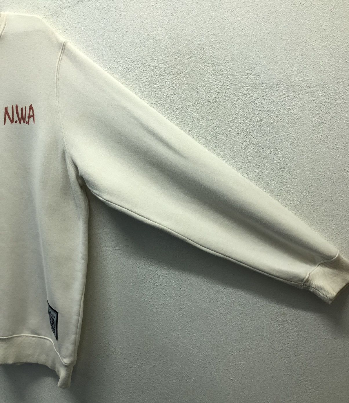 Band Tees Vintage N.W.A Niggaz Wit Attitude Official UR Sweatshirt Size US XXL / EU 58 / 5 - 7 Thumbnail