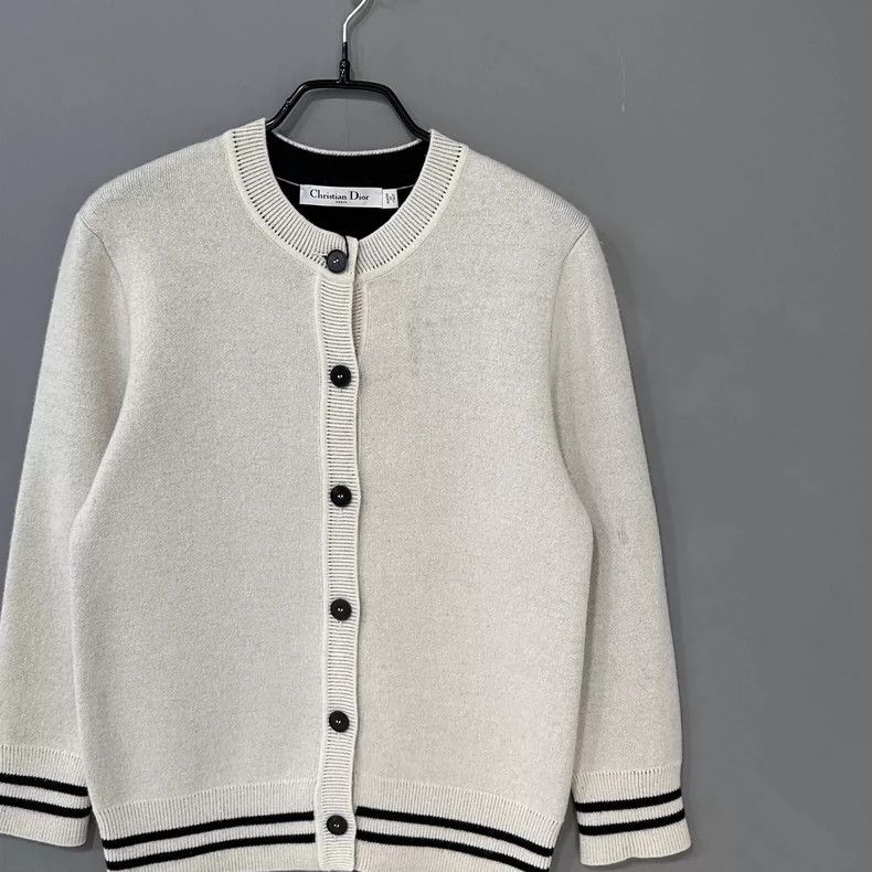 Dior Dior Beige cashmere knitted cardigan jacket 2503-Nextarrow Size XS / US 0-2 / IT 36-38 - 2 Thumbnail