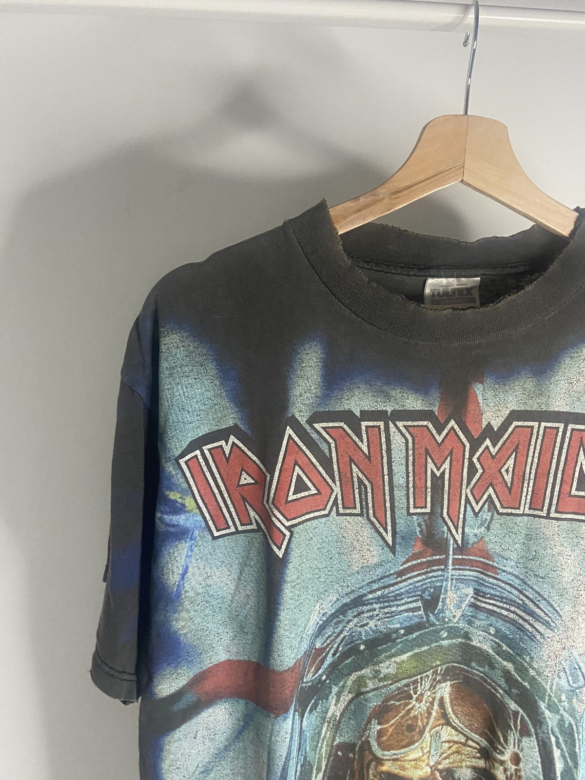 Band Tees × Iron Maiden × Vintage VINTAGE IRON MAIDEN ACES HIGH😊😘 Size US L / EU 52-54 / 3 - 6 Thumbnail