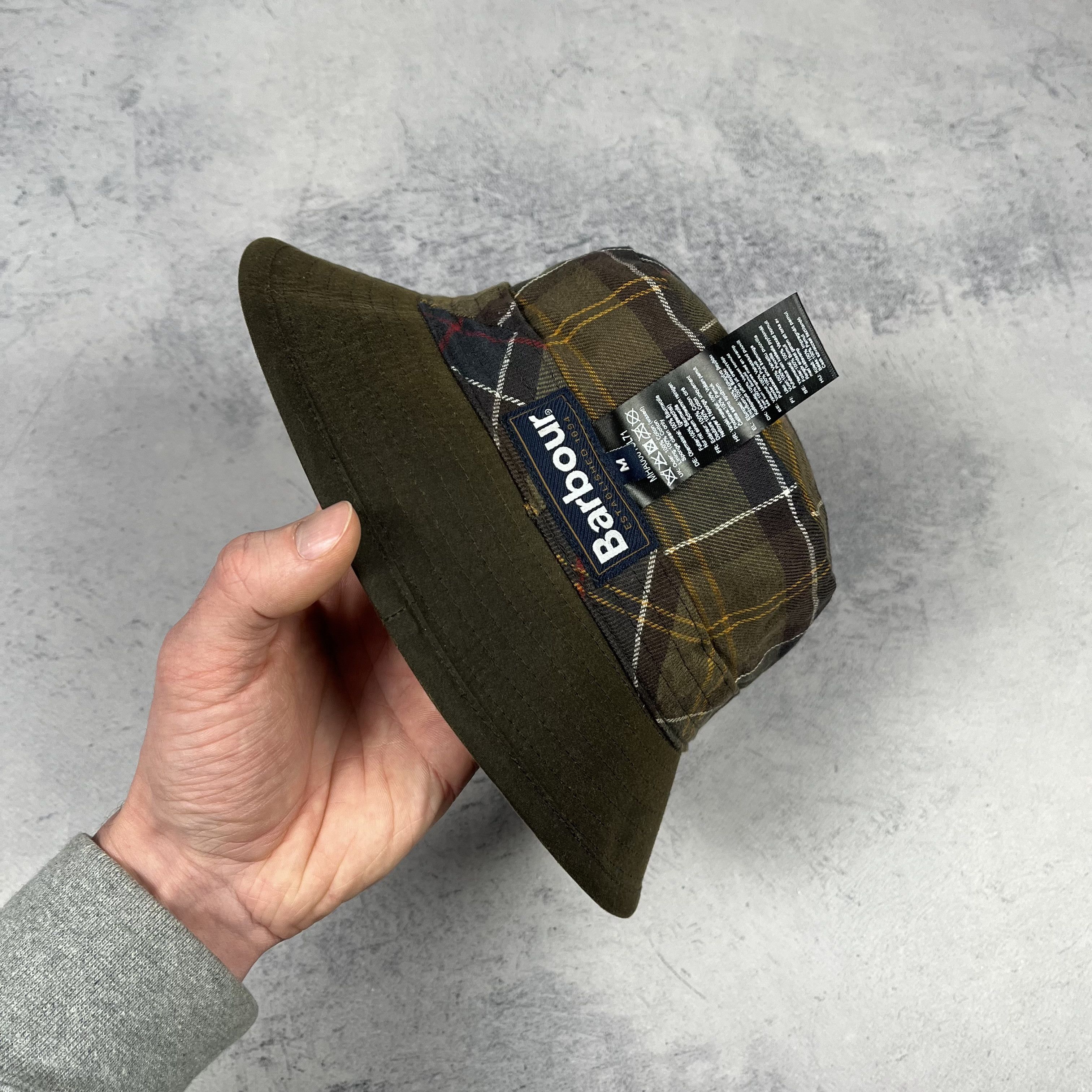 Barbour Barbour Waxed Olive Bucket Hat Size ONE SIZE - 14 Thumbnail