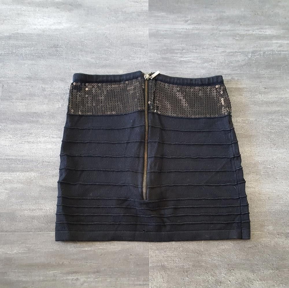 Forever 21 Black Sequined Line Detailed Mini Size 28" / US 6 / IT 42 - 2 Thumbnail