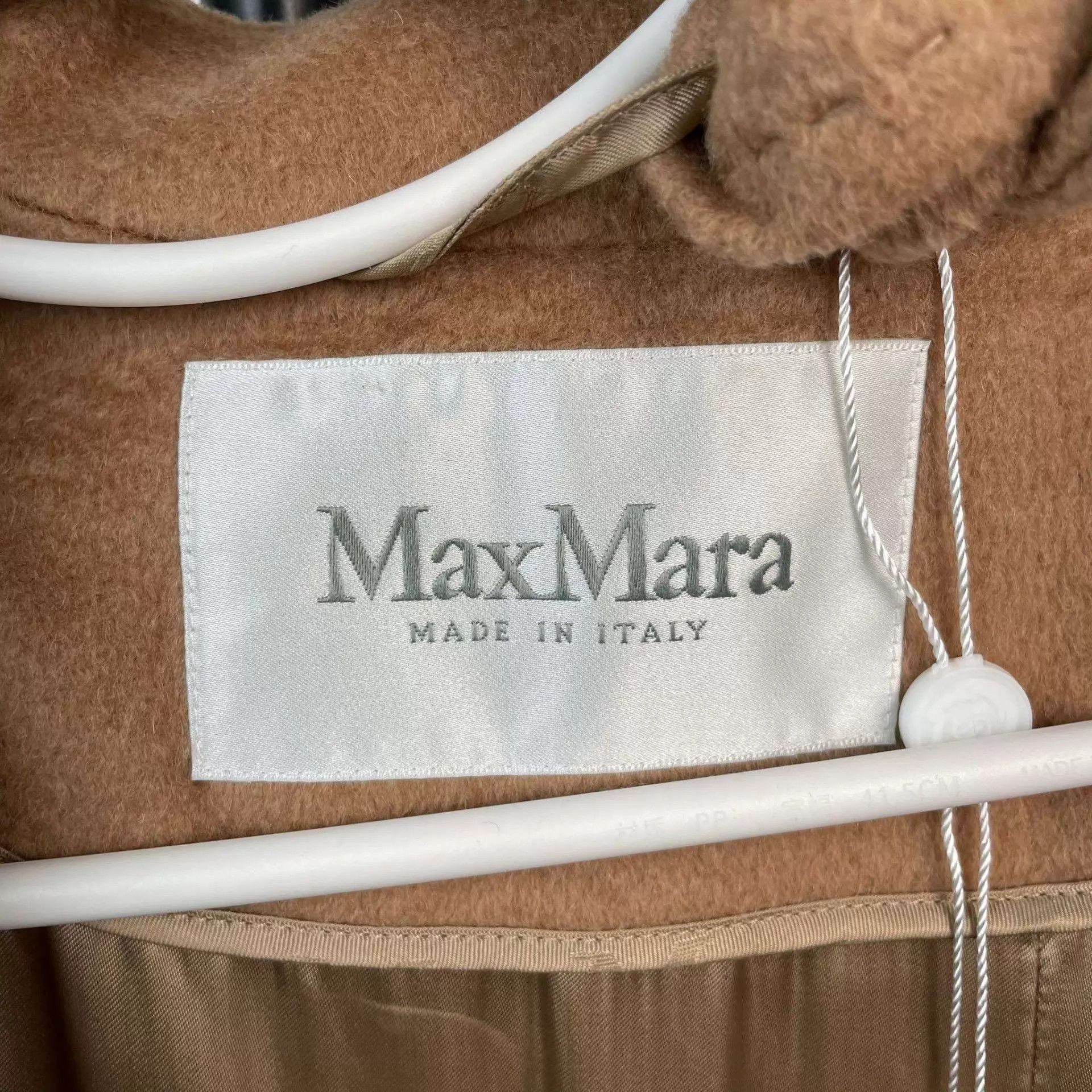 Max Mara MaxMara Camel Overcoat 95 New Size S / US 4 / IT 40 - 3 Thumbnail