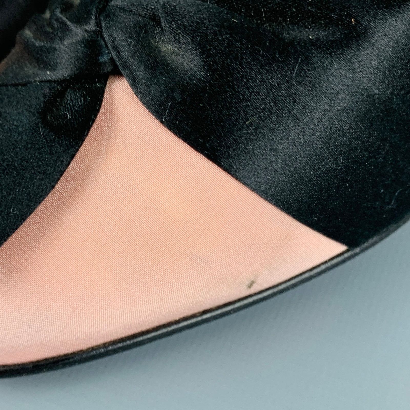 Christian Louboutin CHRISTIAN LOUBOUTIN Size 7.5 Pink Black Bow Pumps Size US 7.5 / IT 37.5 - 11 Thumbnail