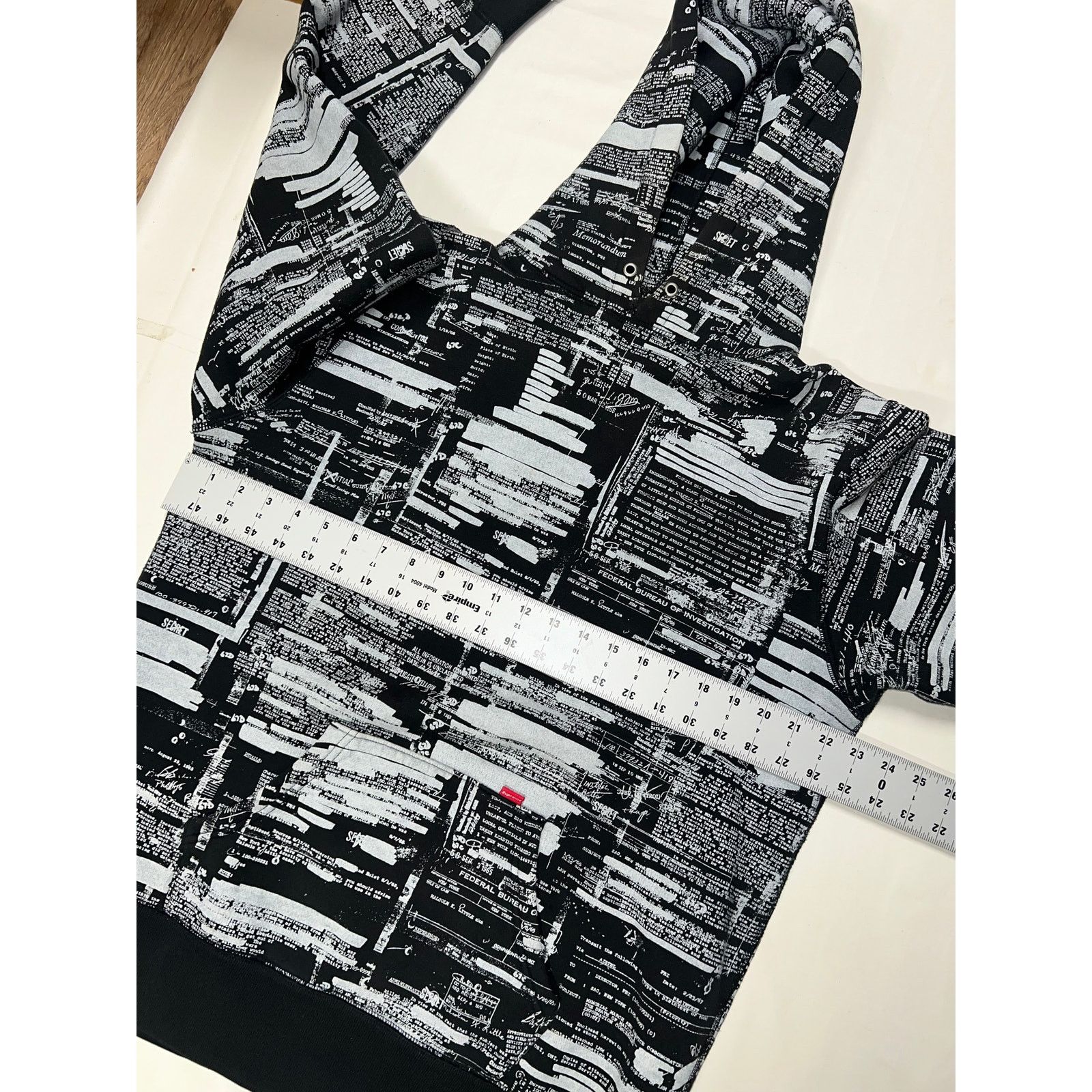 Supreme FW04 FBI Collage Hoodie