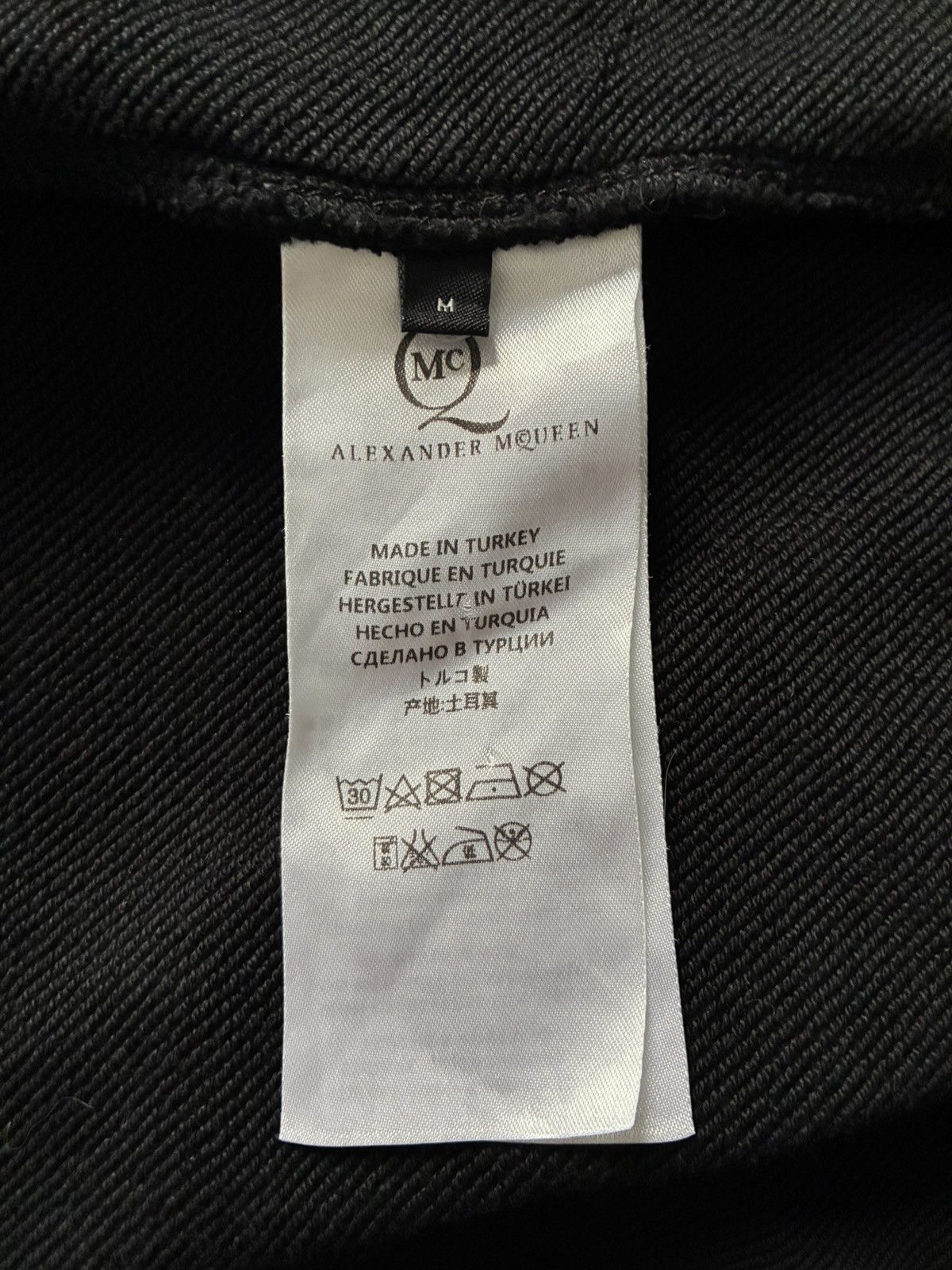 Alexander McQueen Alexander McQueen Rabbit Jumper Size US M / EU 48-50 / 2 - 7 Thumbnail