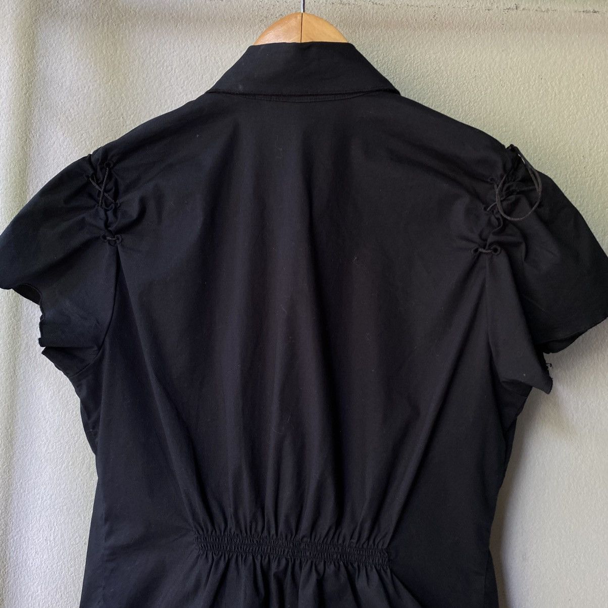 Enrico Coveri ENRICO COVERING Black Puff Sleeve Eyelet Shirt Size M / US 6-8 / IT 42-44 - 7 Thumbnail